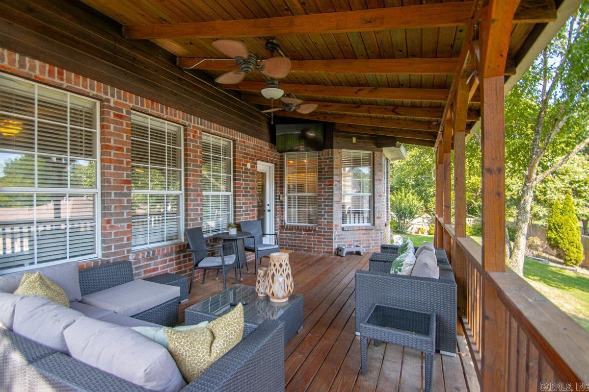 LONGLEA - Residential