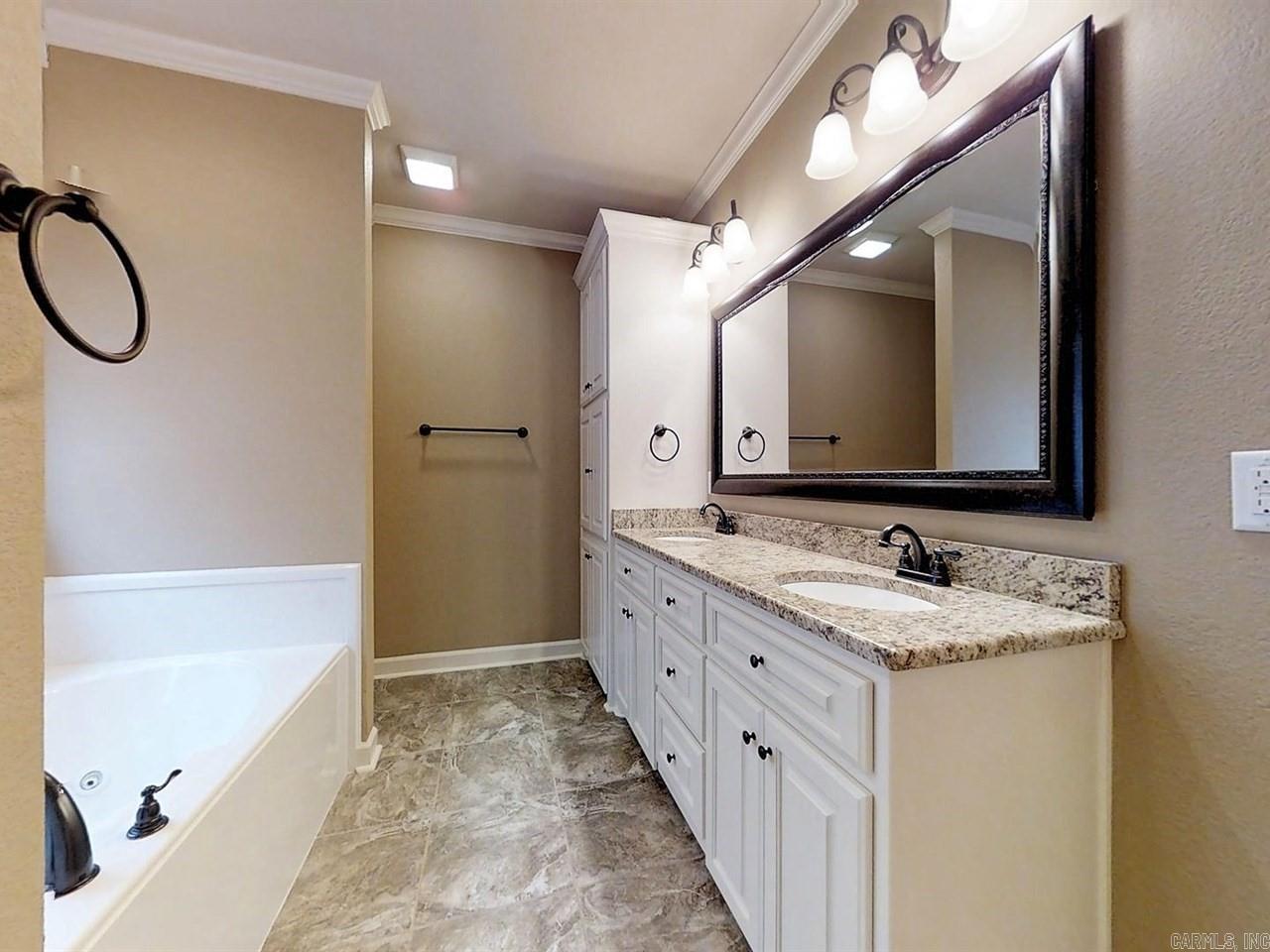 BASE MEADOWS ADDN - Residential