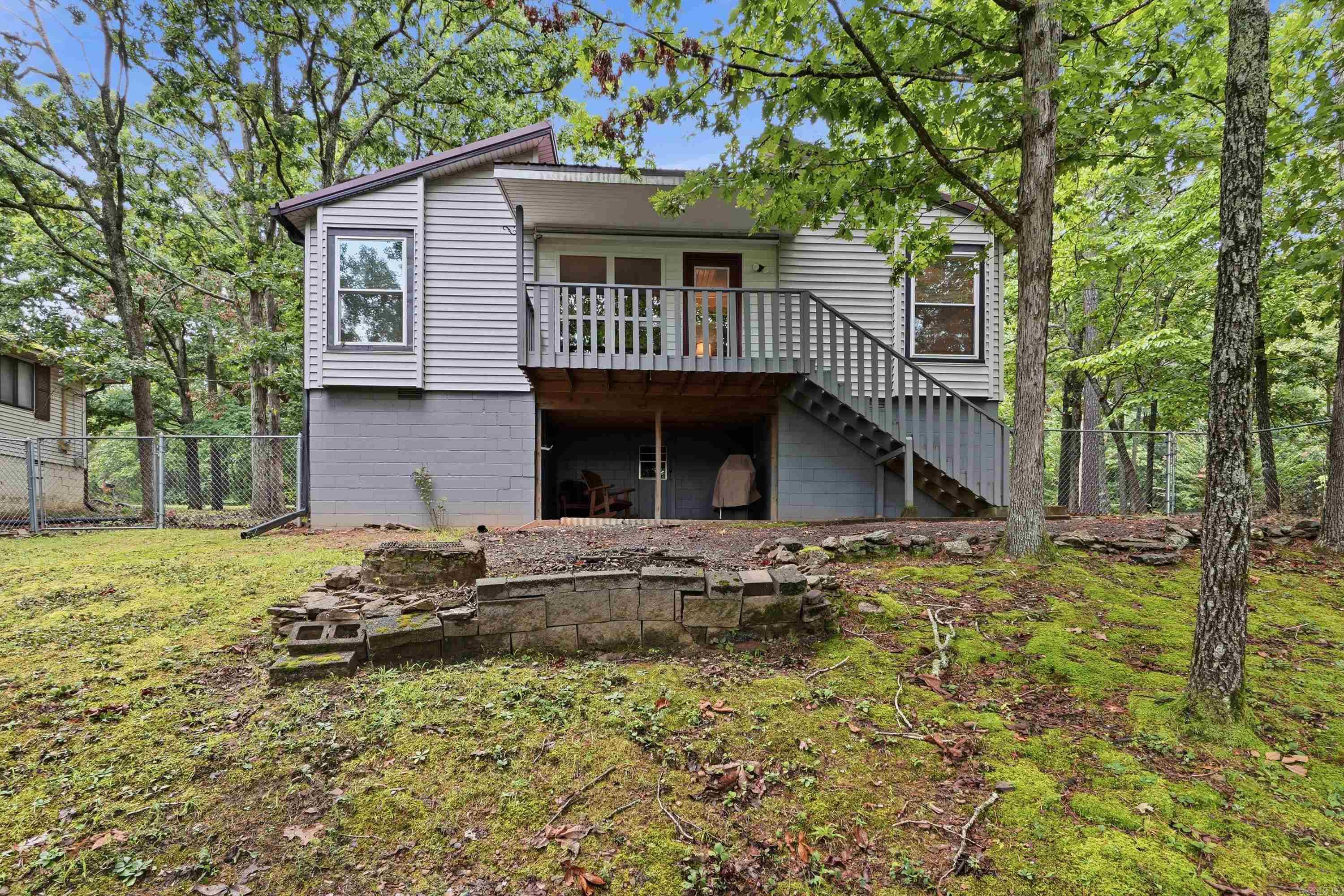 INDIAN HILLS - Residential