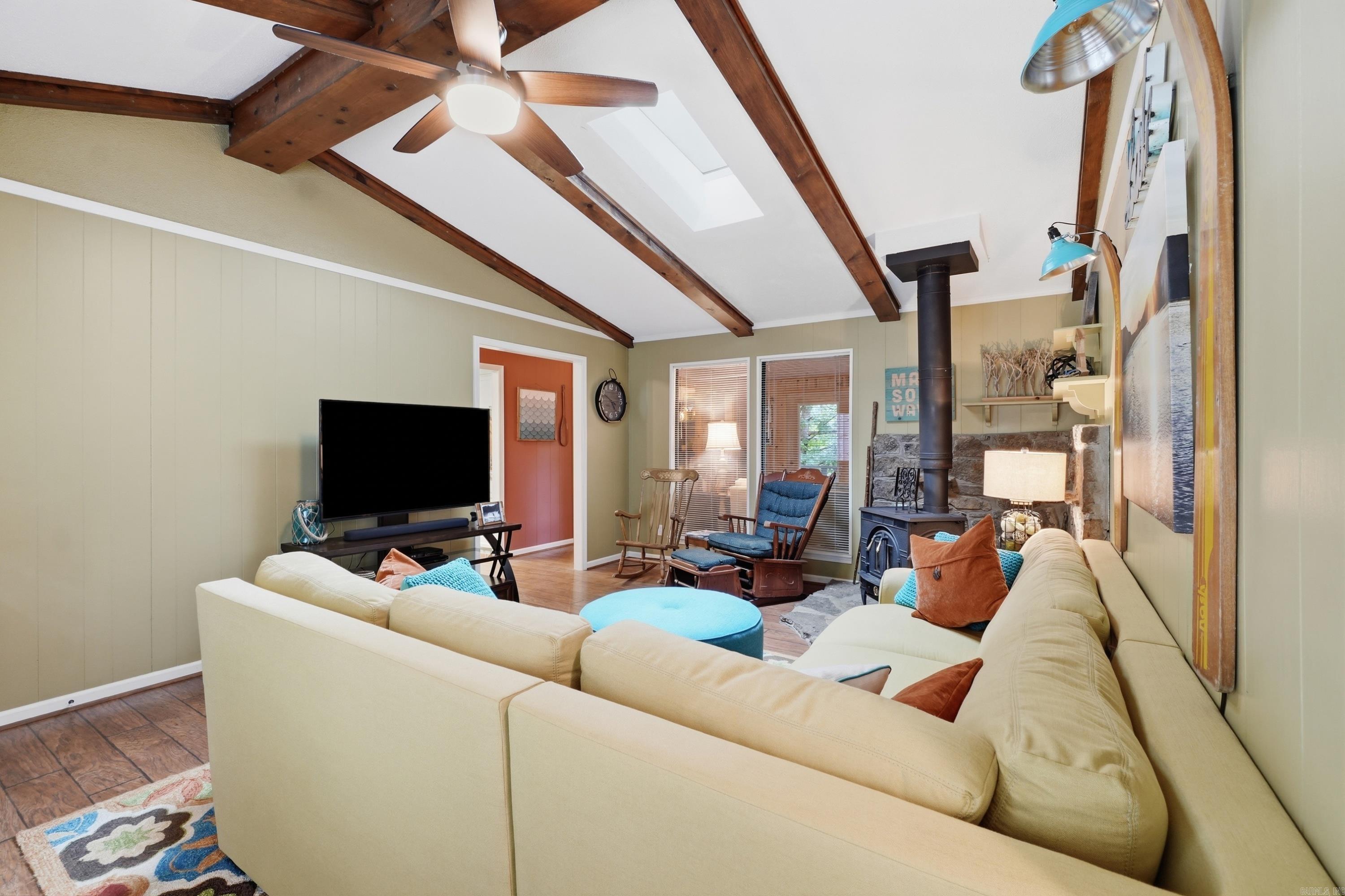INDIAN HILLS - Residential