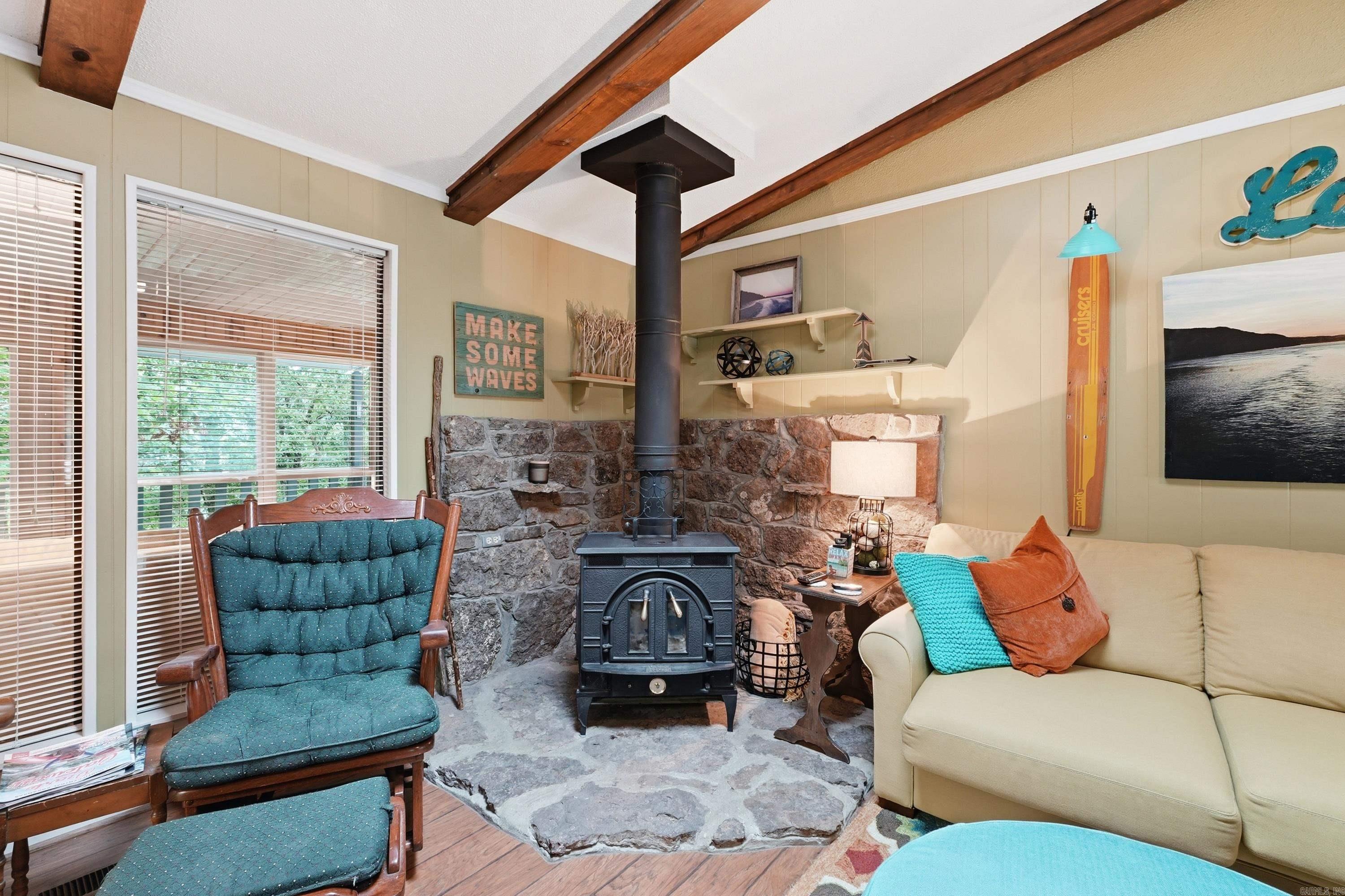 INDIAN HILLS - Residential