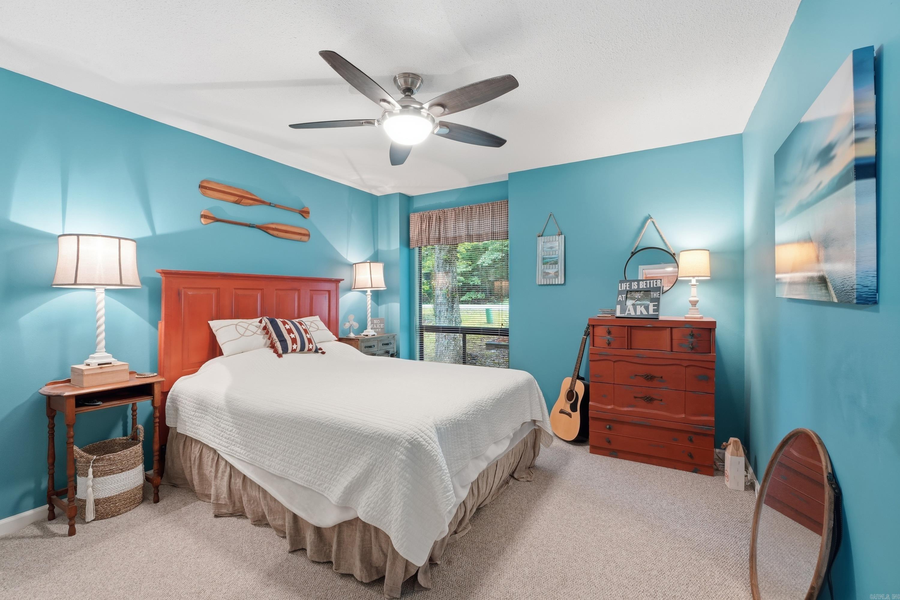 INDIAN HILLS - Residential