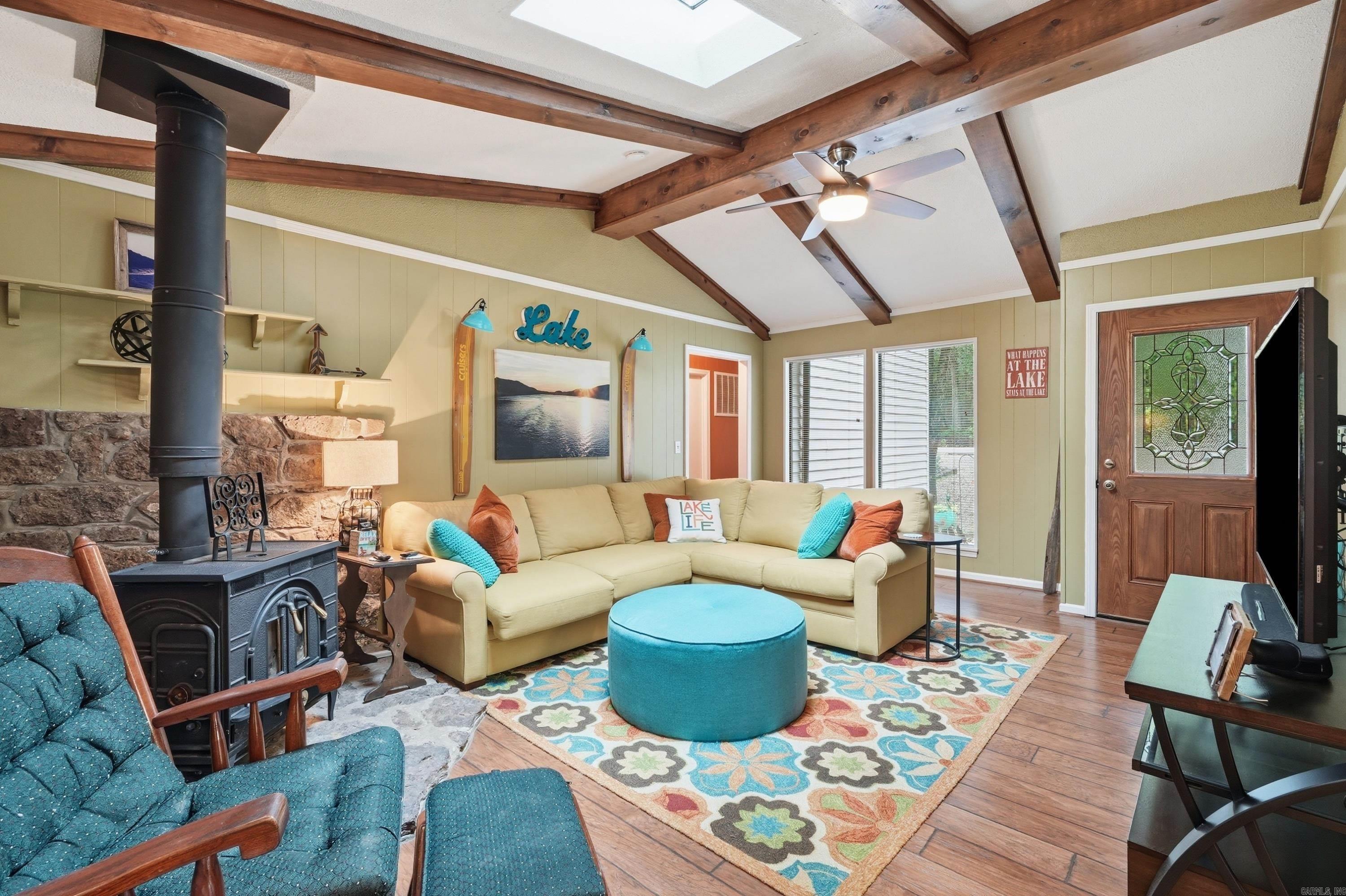 INDIAN HILLS - Residential