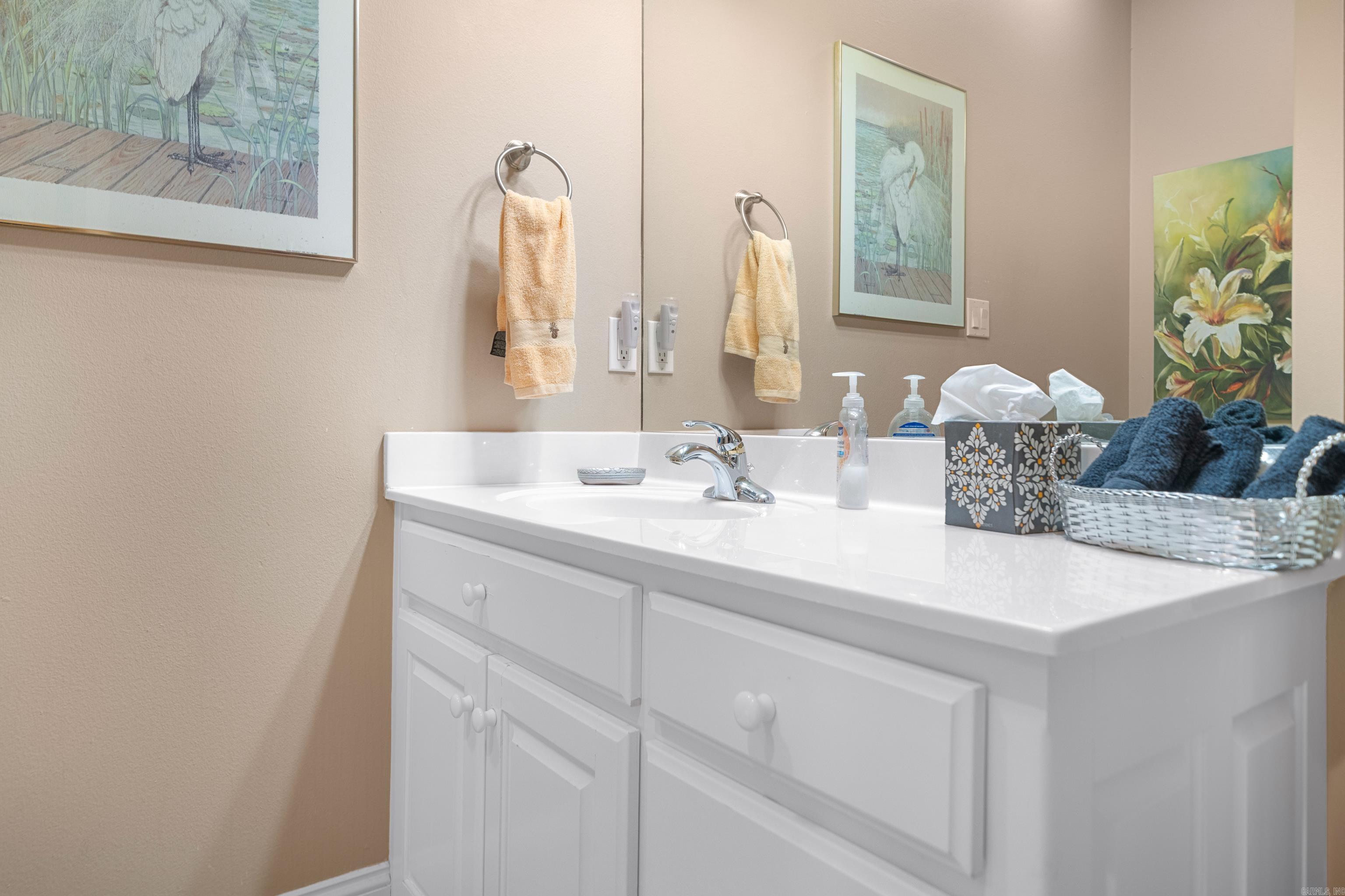 WATERS EDGE HPR - Residential