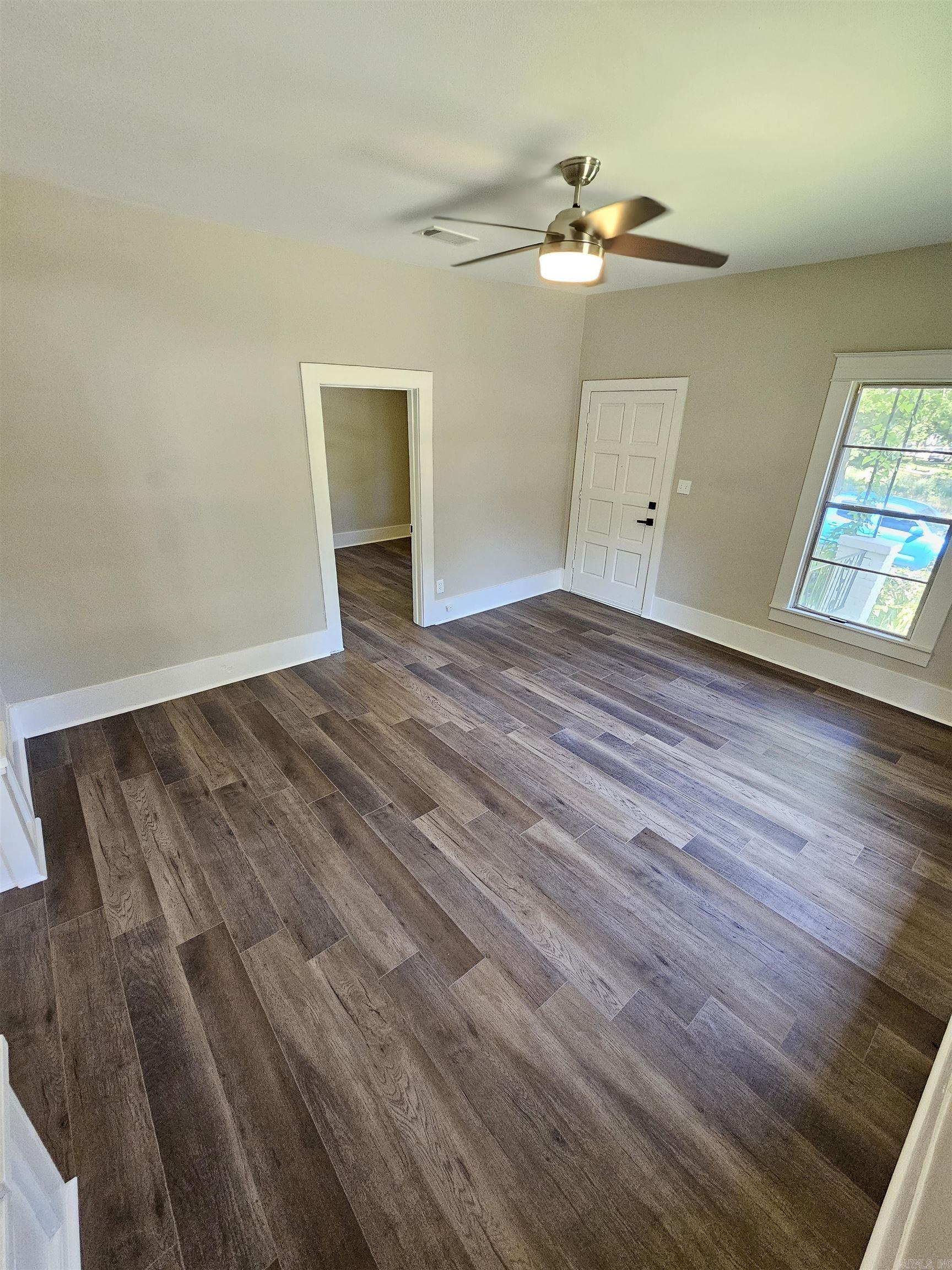 Pettefers - Residential Lease