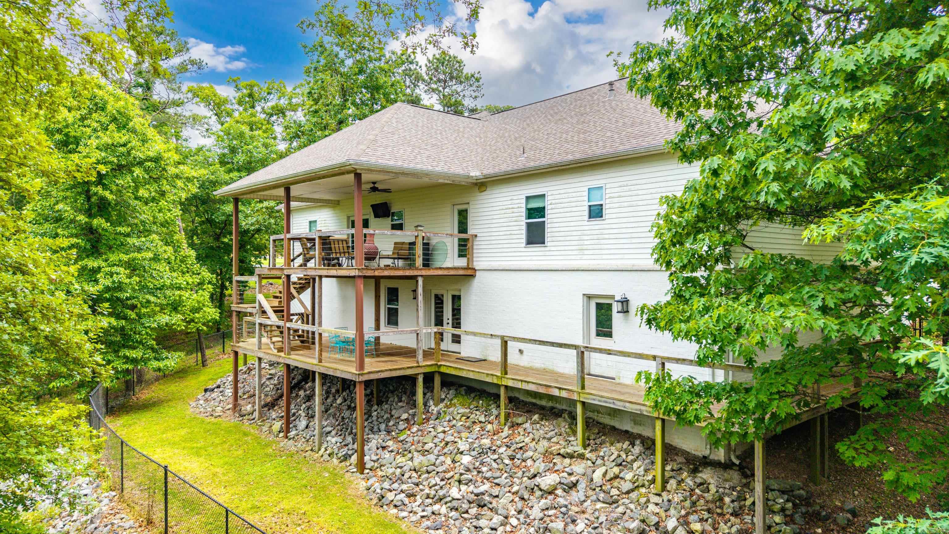SHERRY ANN BEACH - Residential