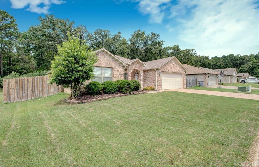 THE CROSSING AT OAK HILL - Residential
