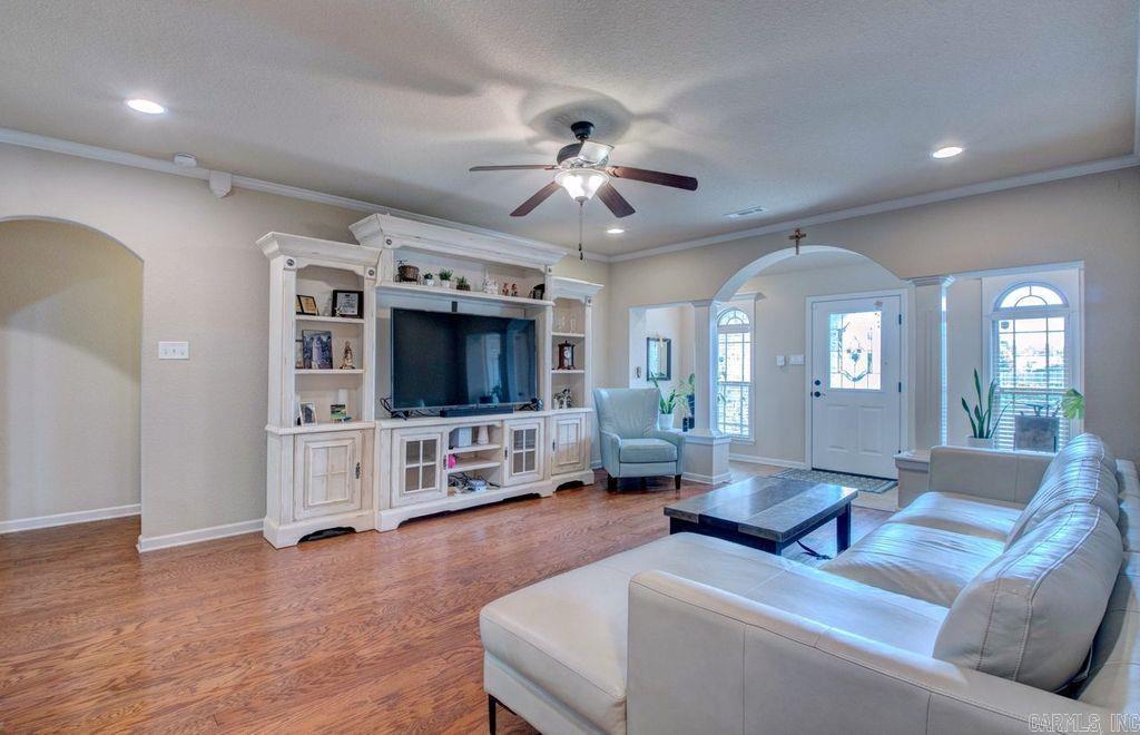 THE CROSSING AT OAK HILL - Residential