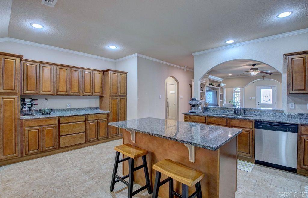 THE CROSSING AT OAK HILL - Residential