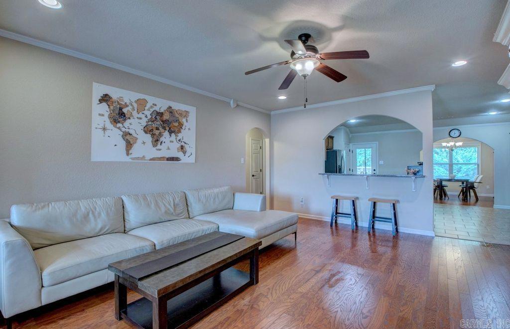 THE CROSSING AT OAK HILL - Residential