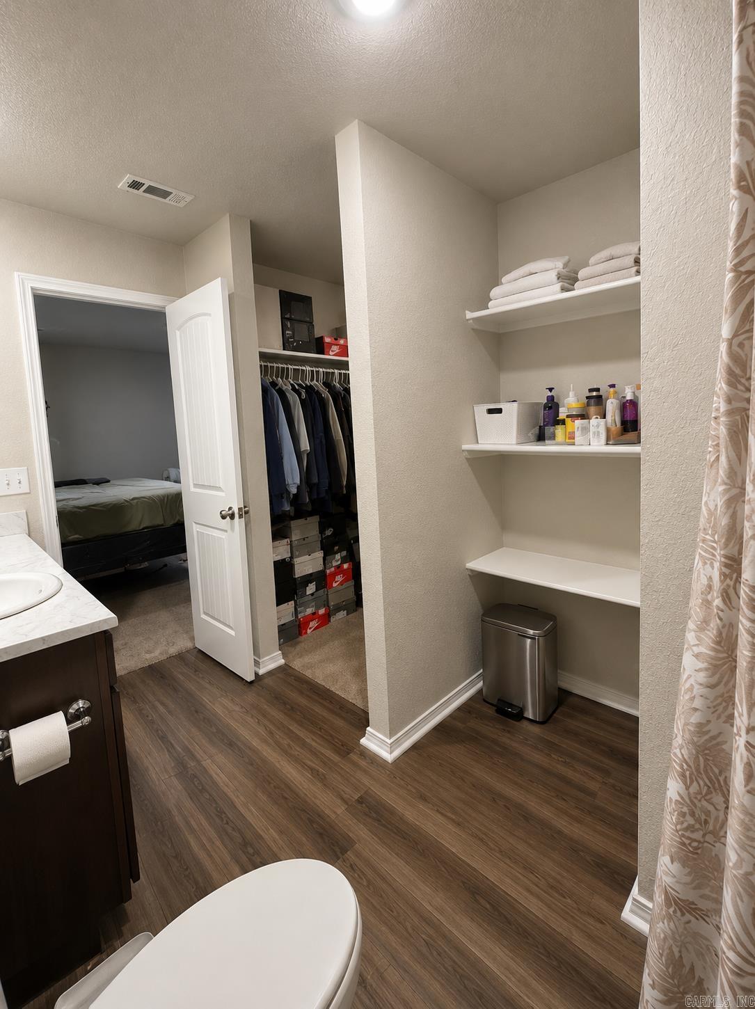 STAGECOACH MEADOWS - Residential