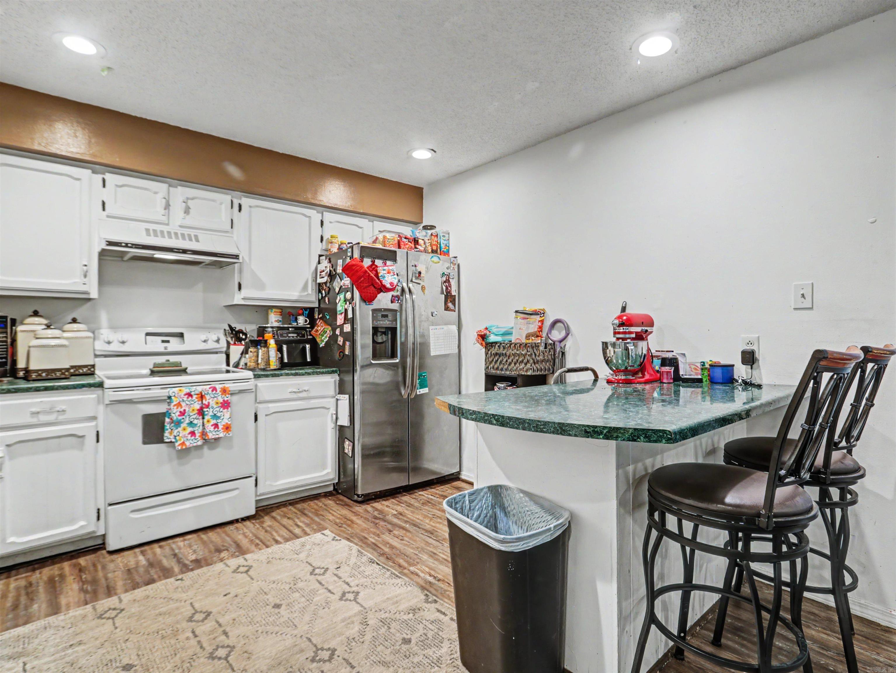 WOODRIDGE ESTATES - Residential