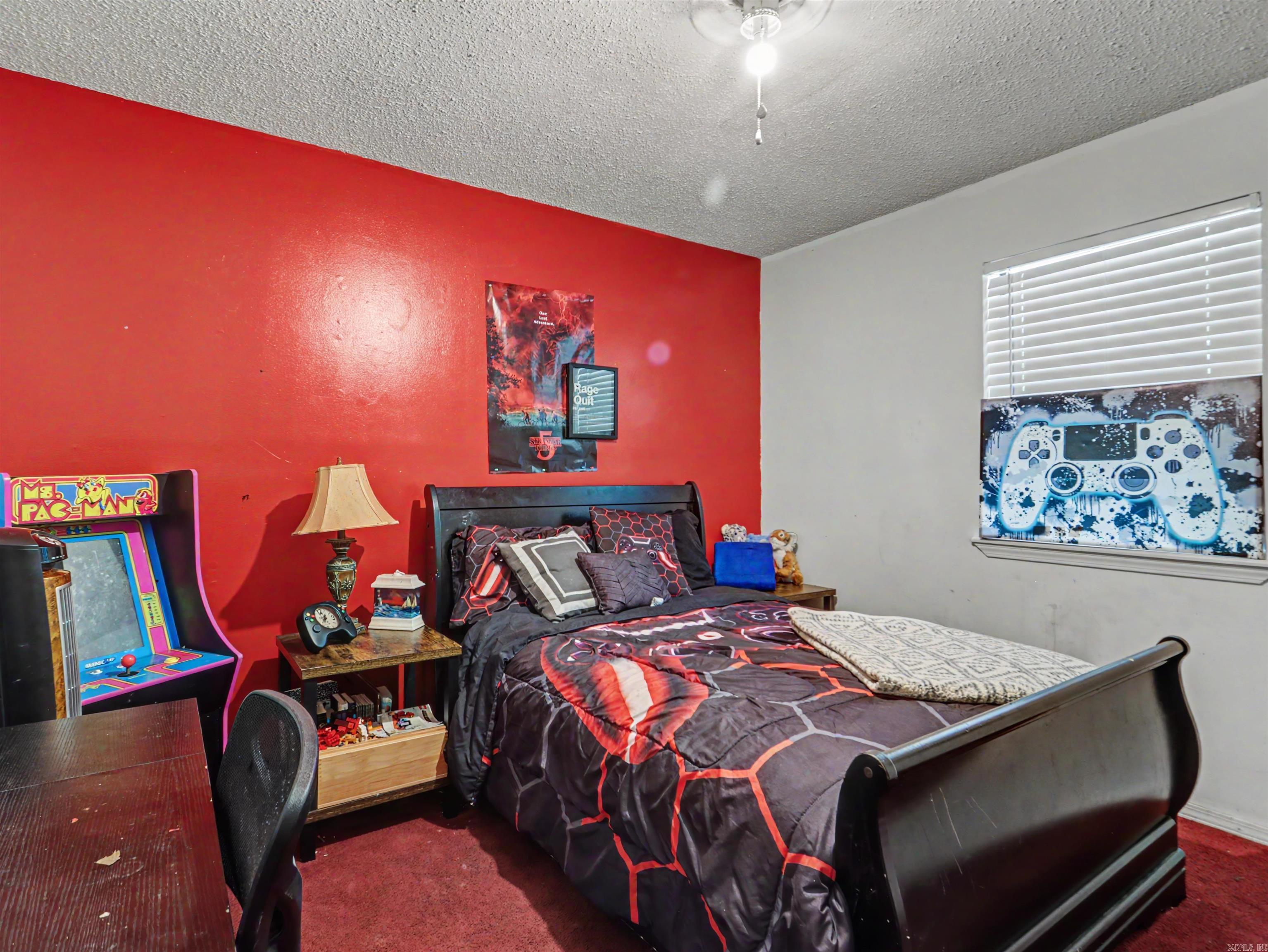 WOODRIDGE ESTATES - Residential