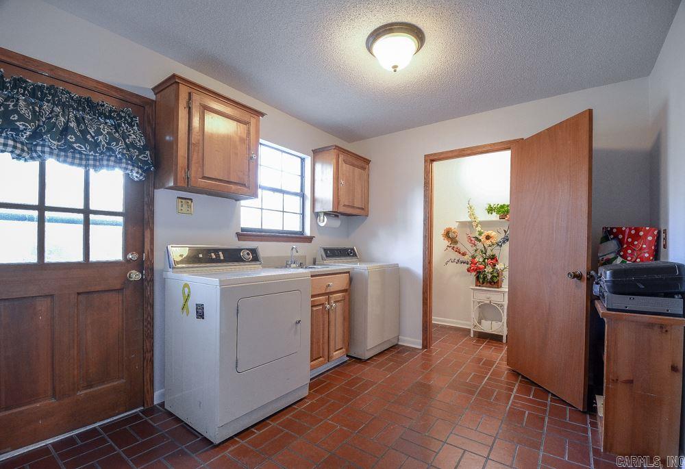 OTTER CREEK COMMUNITY - Residential