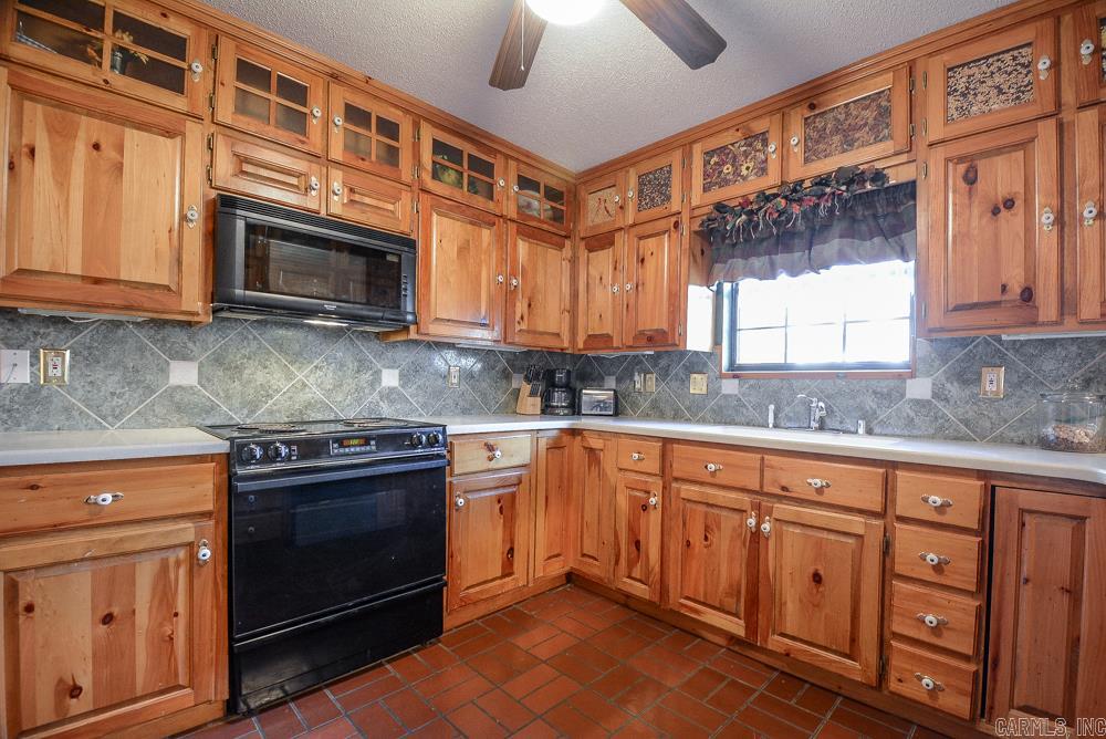 OTTER CREEK COMMUNITY - Residential