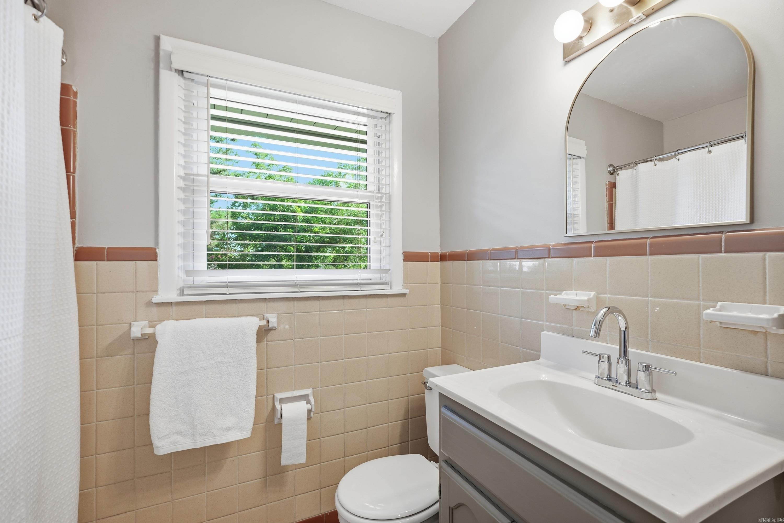 KINGWOOD PLACE - Residential