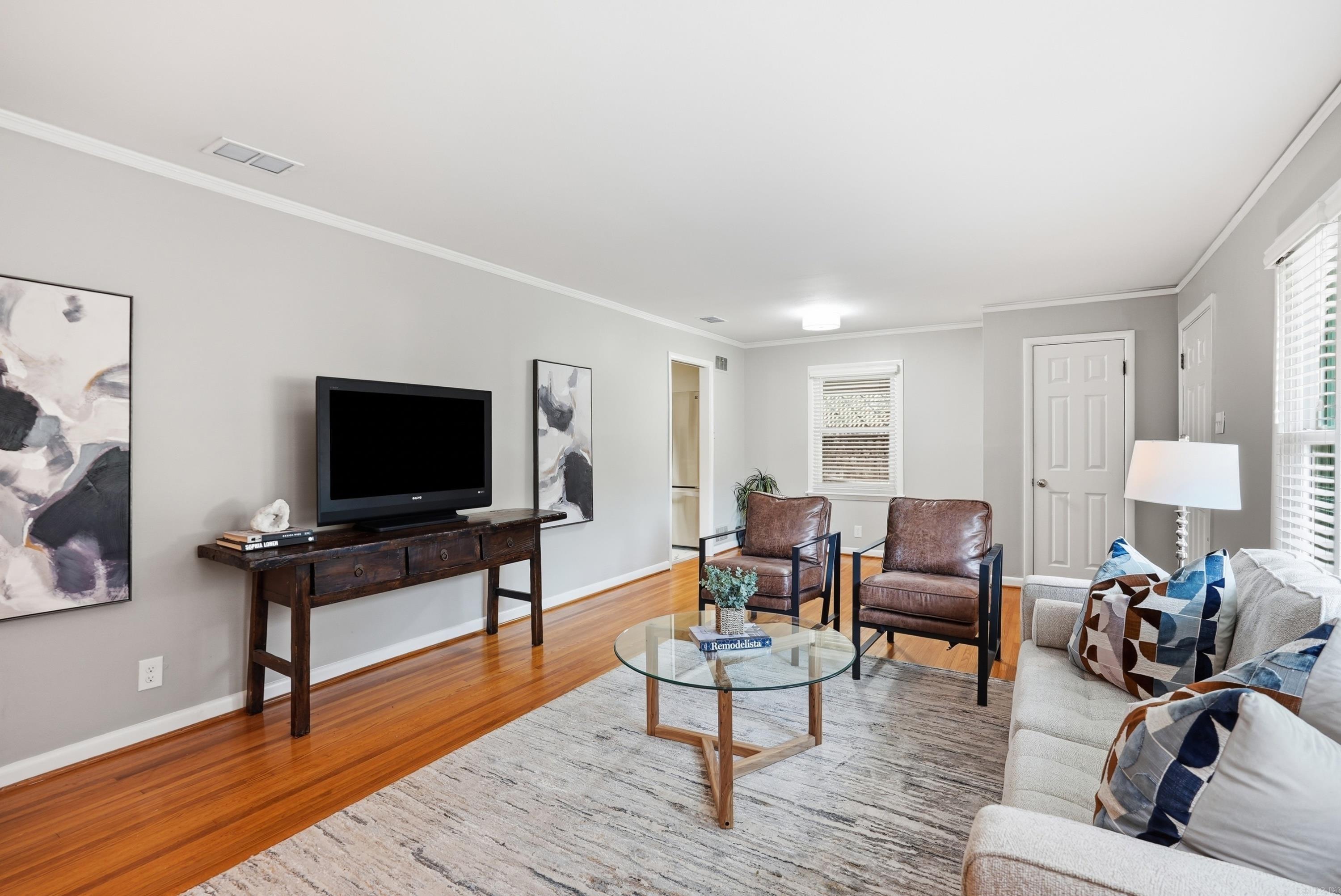 KINGWOOD PLACE - Residential