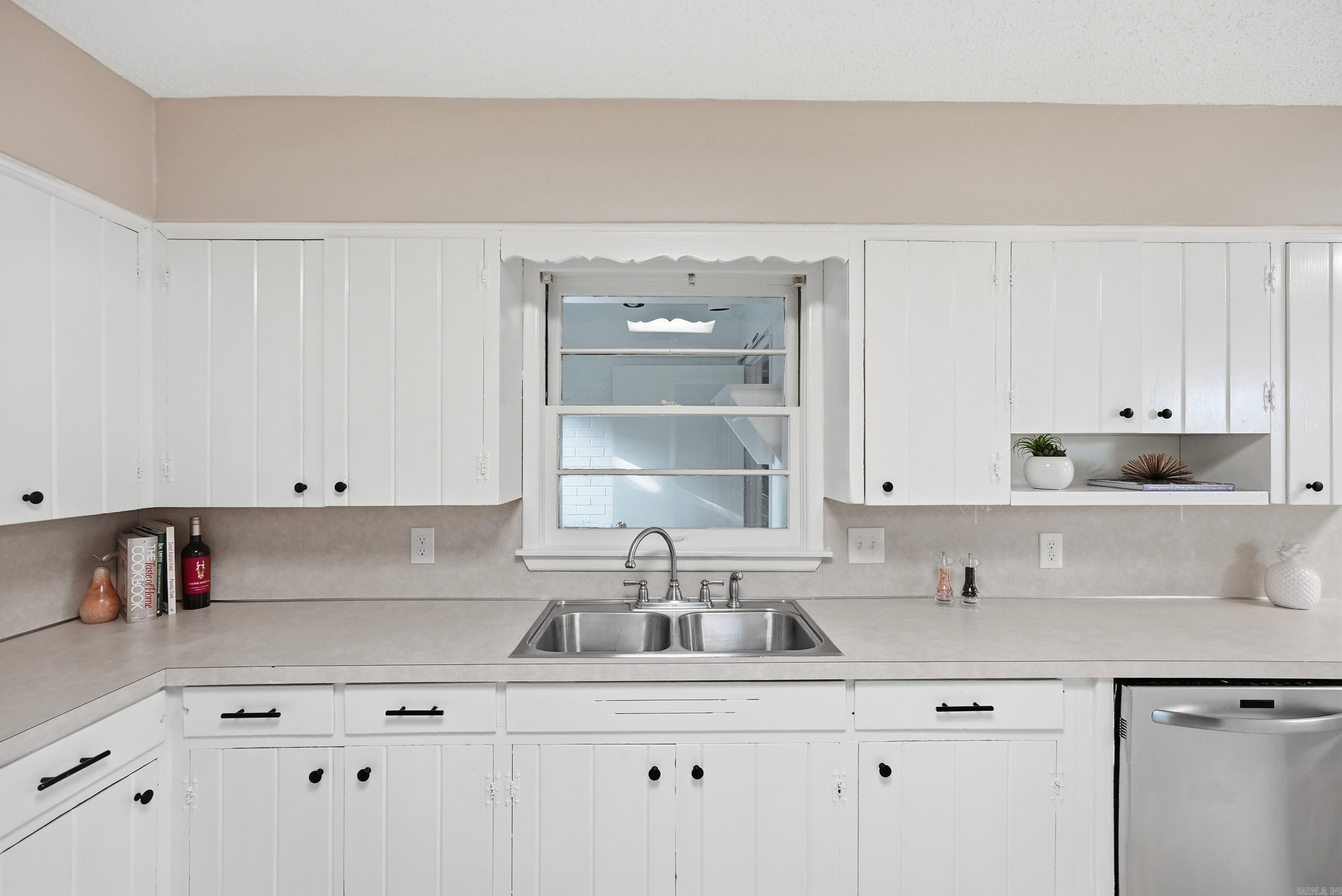 KINGWOOD PLACE - Residential