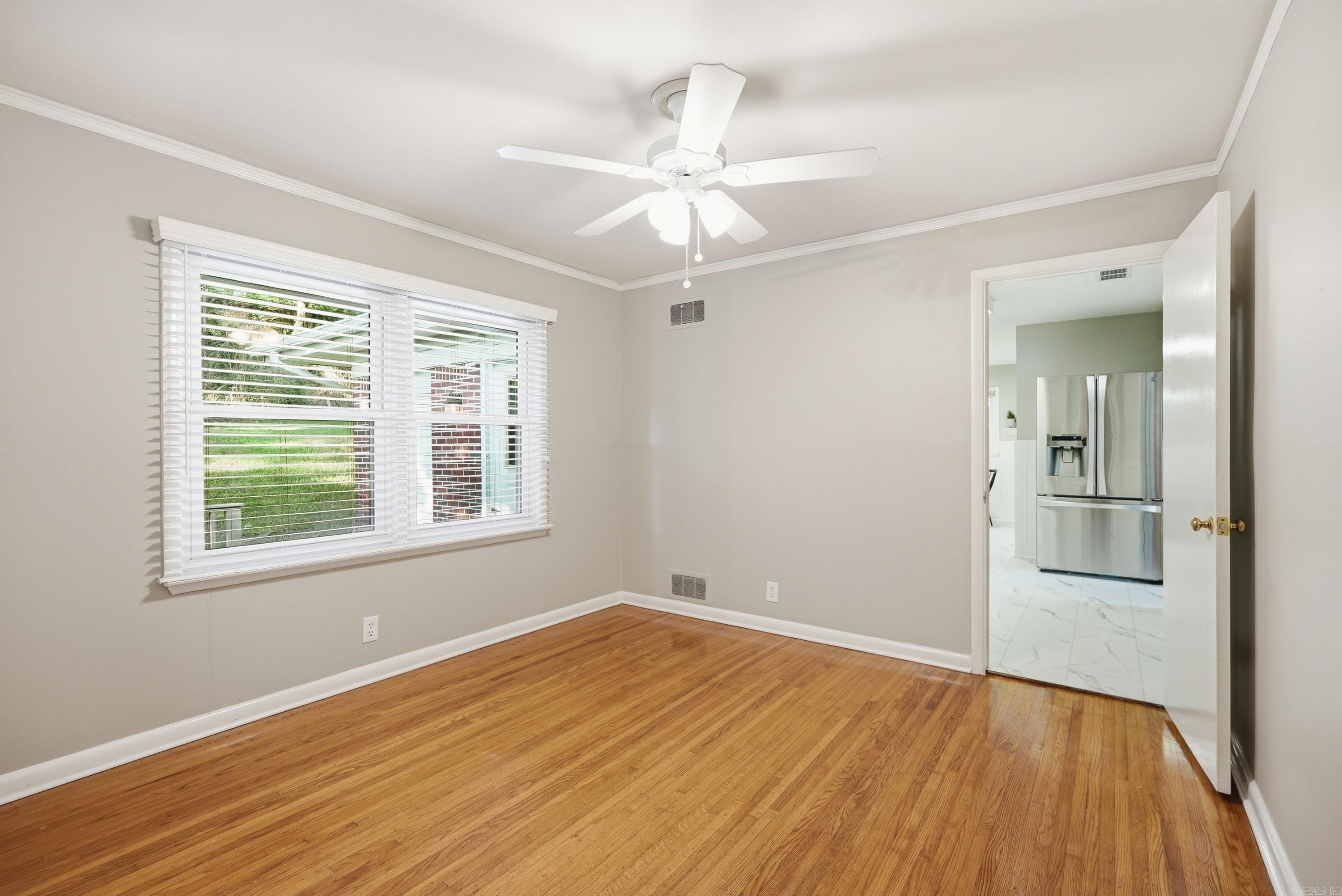 KINGWOOD PLACE - Residential