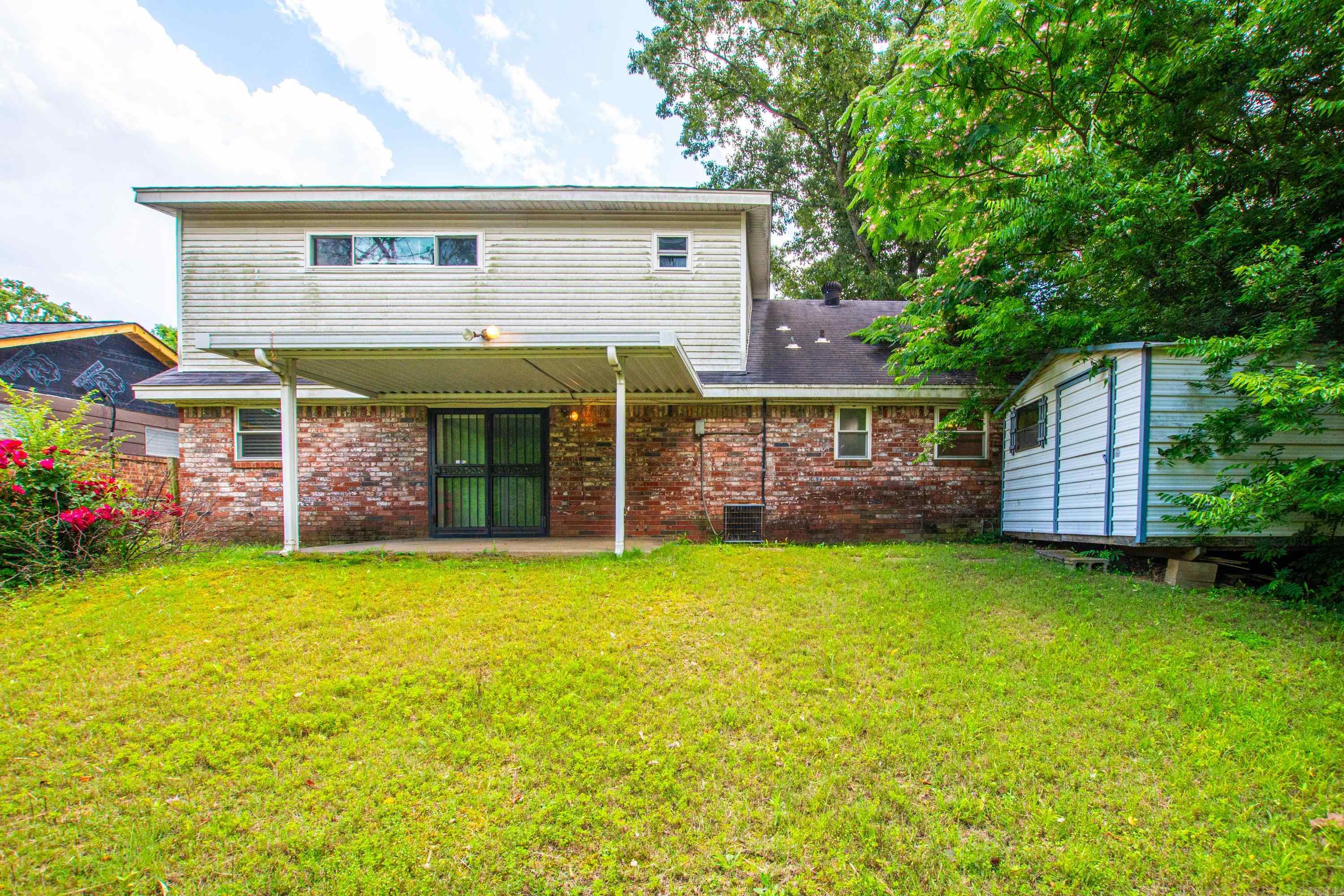 CLOVER HILL PLACE - Residential