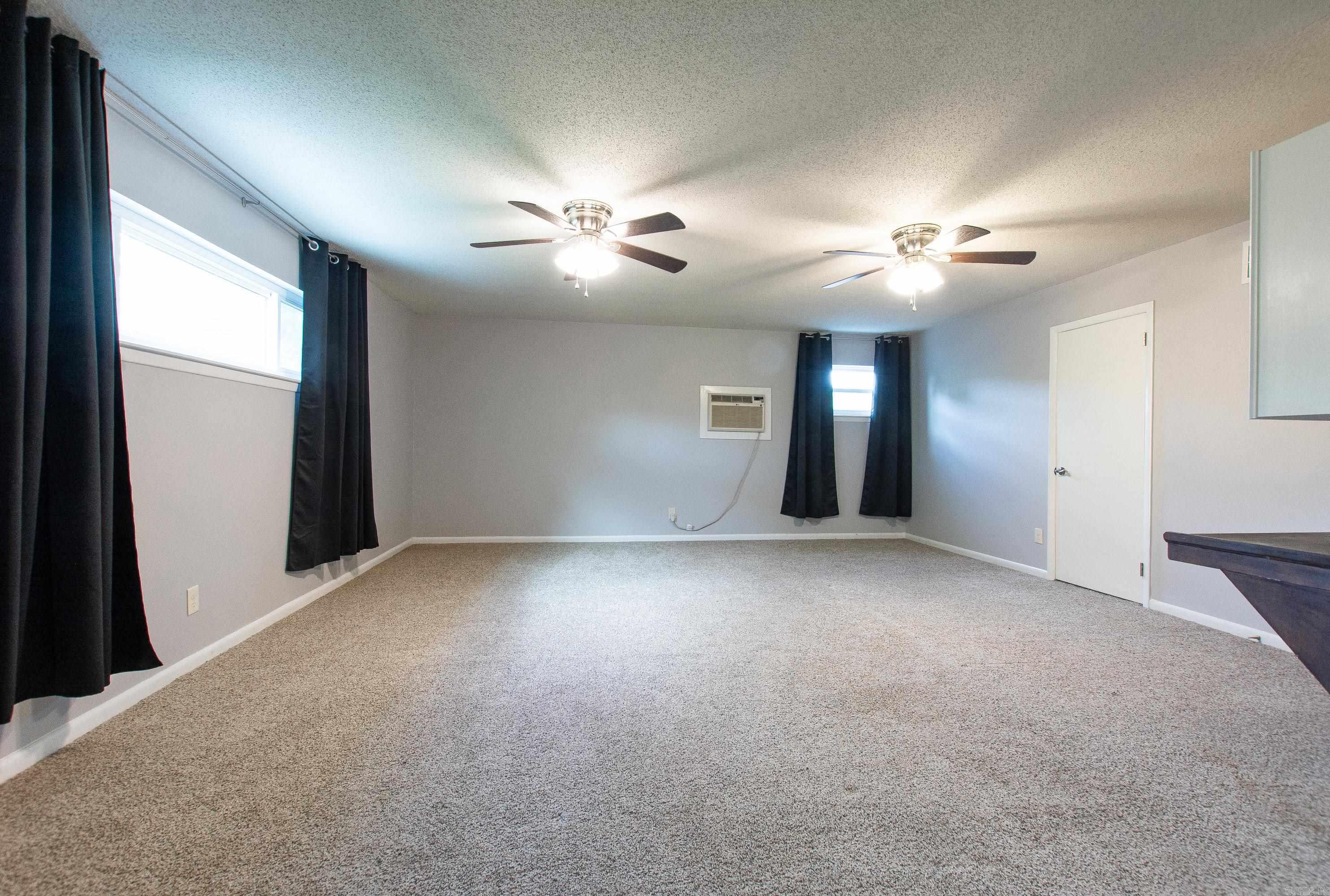 CLOVER HILL PLACE - Residential