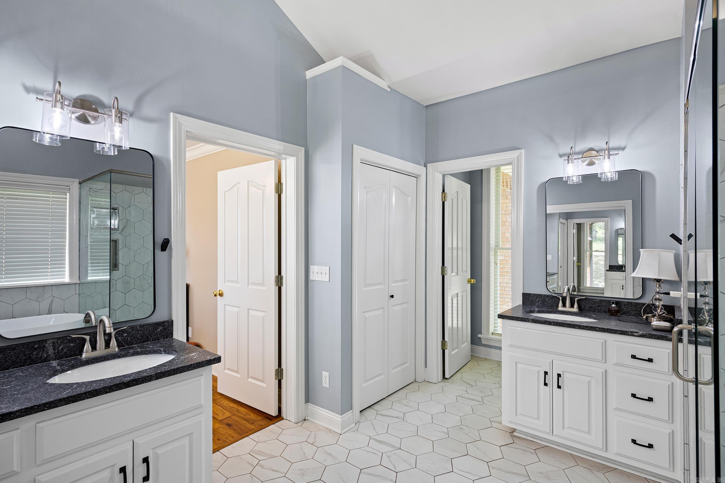 PLEASANT VIEW ESTATES - Residential