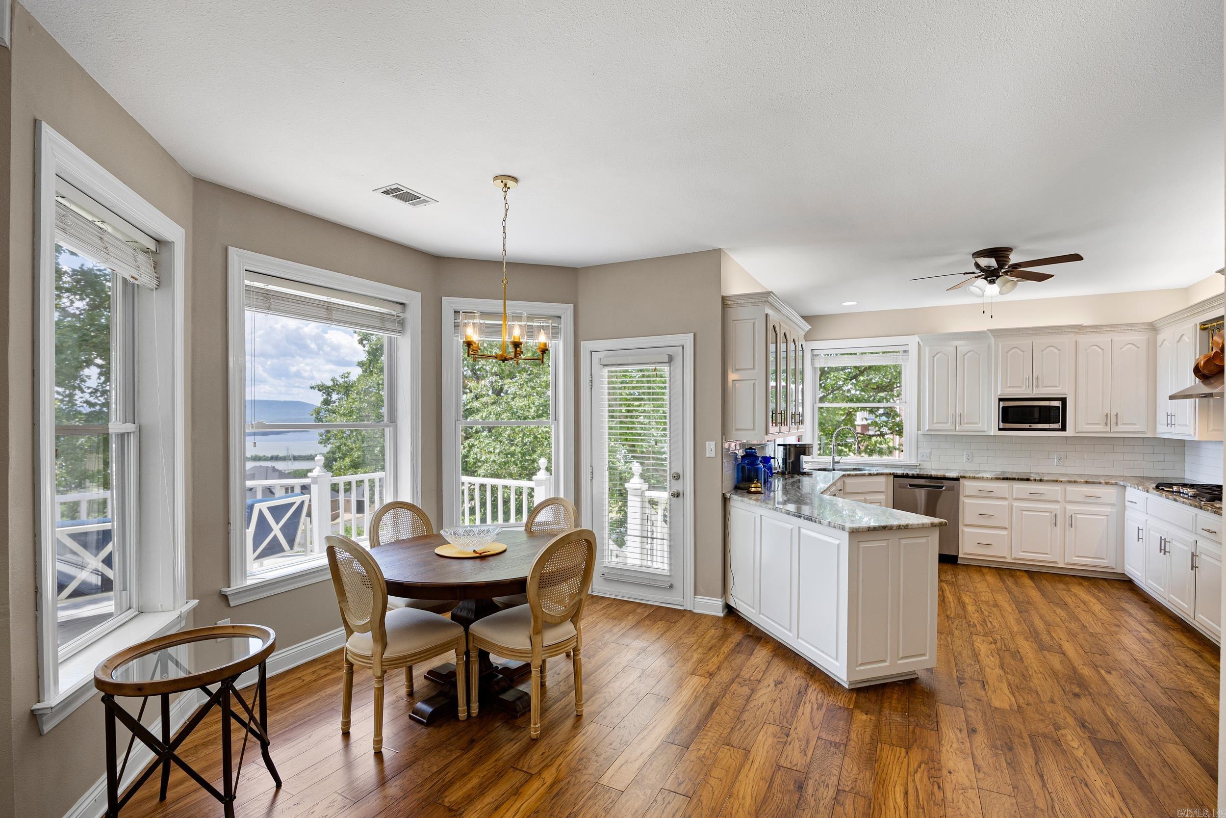 PLEASANT VIEW ESTATES - Residential