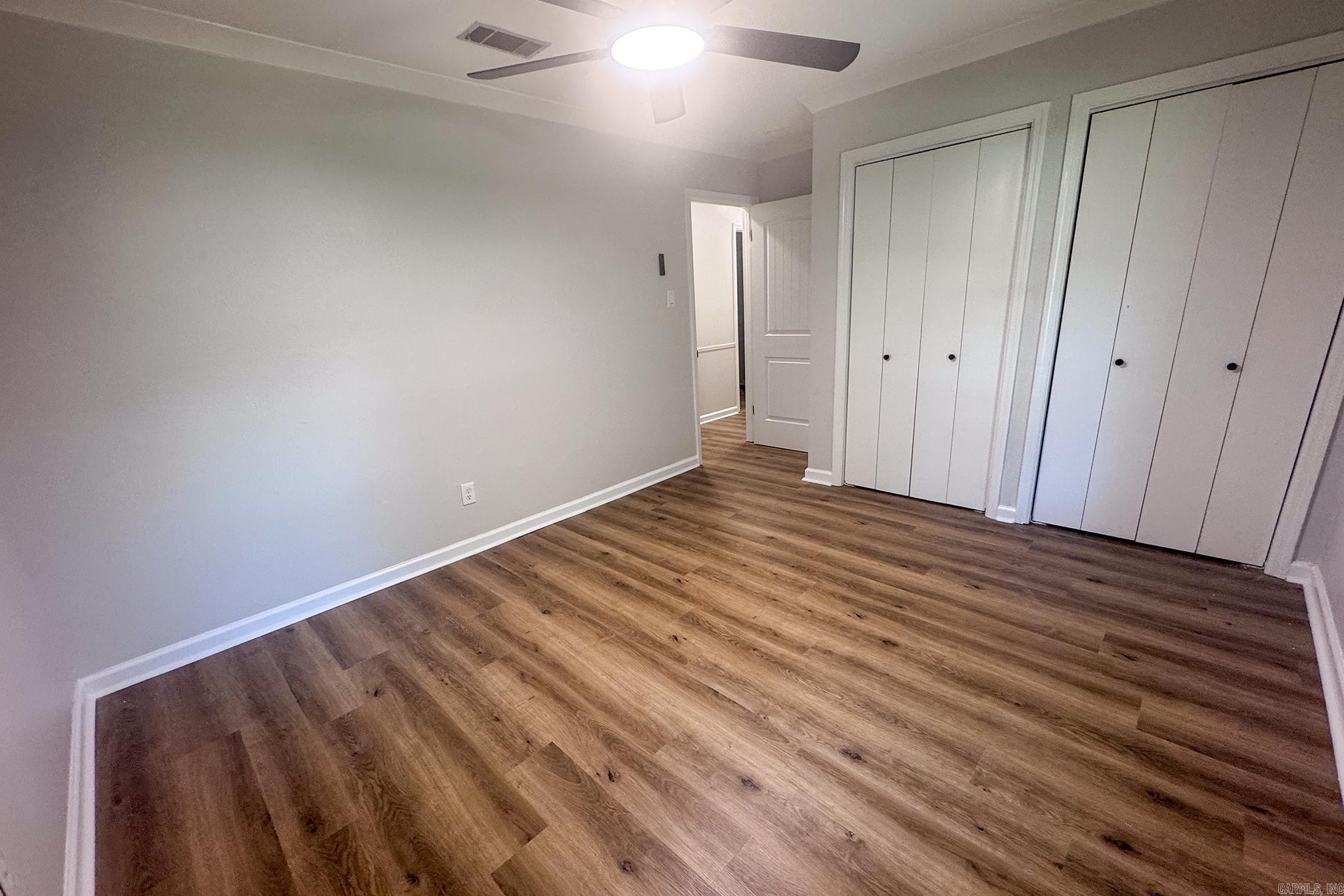 MEADOWBROOK - Residential