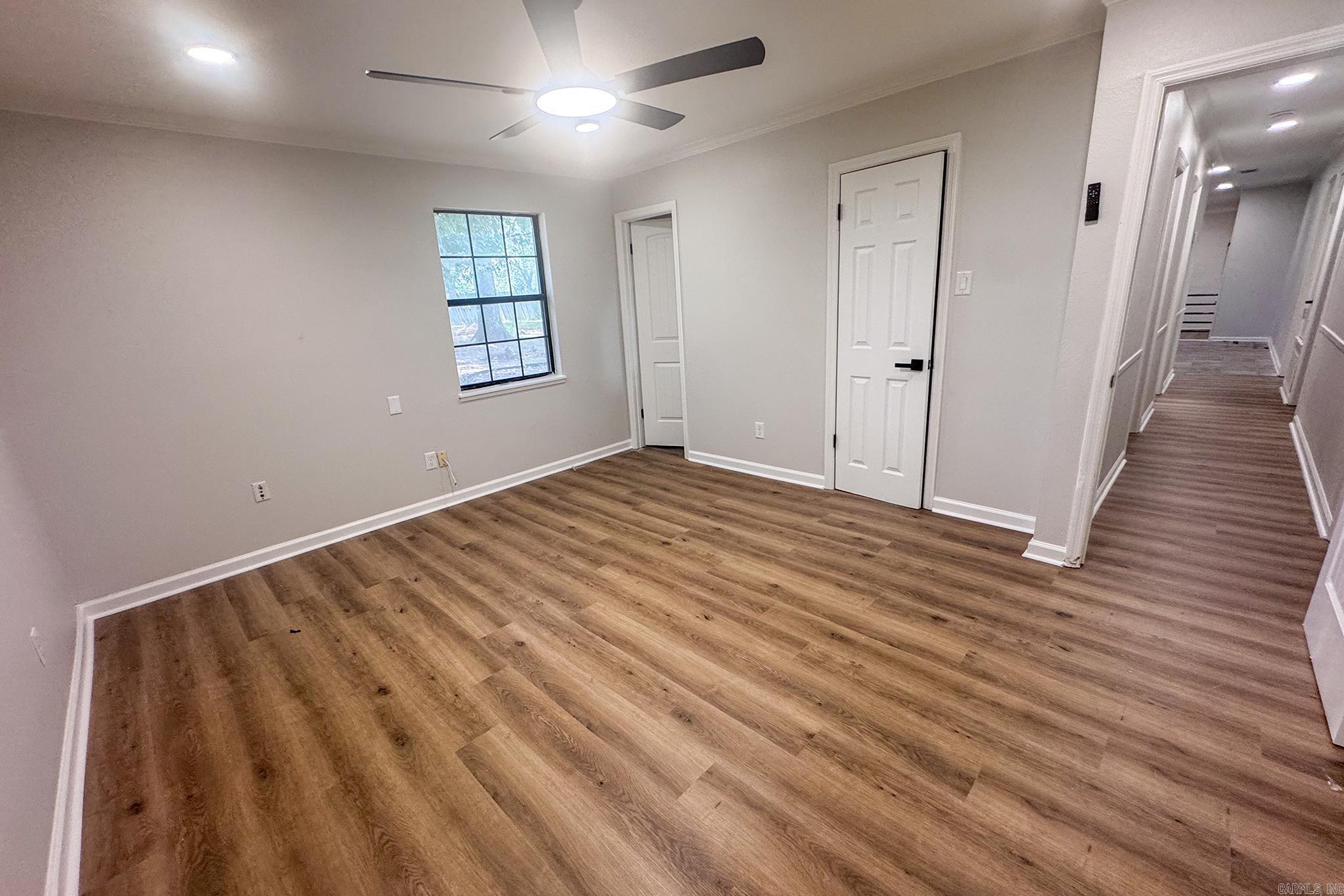 MEADOWBROOK - Residential