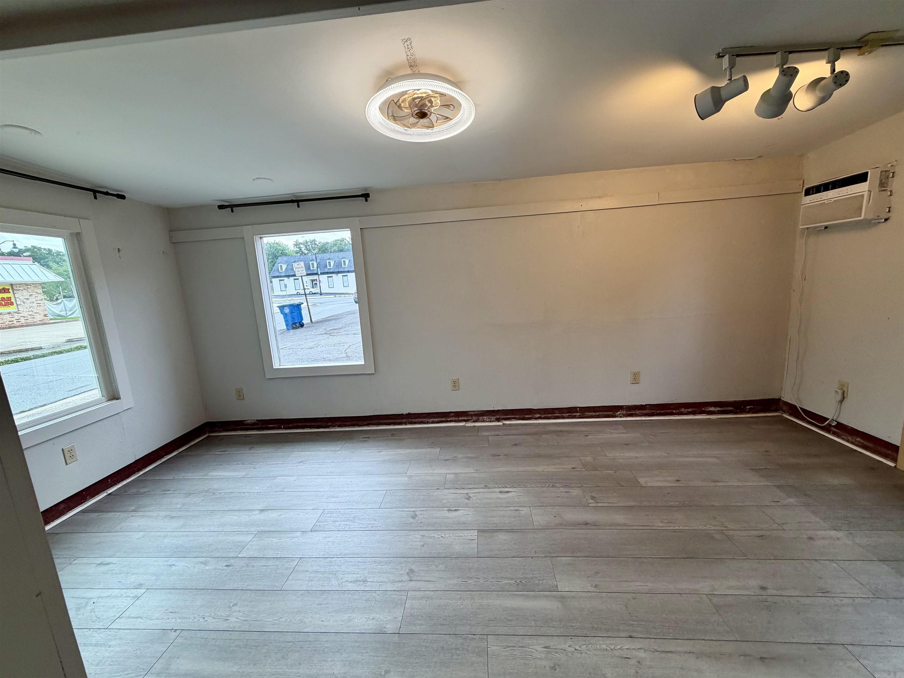 Park Hill - Commercial Sale