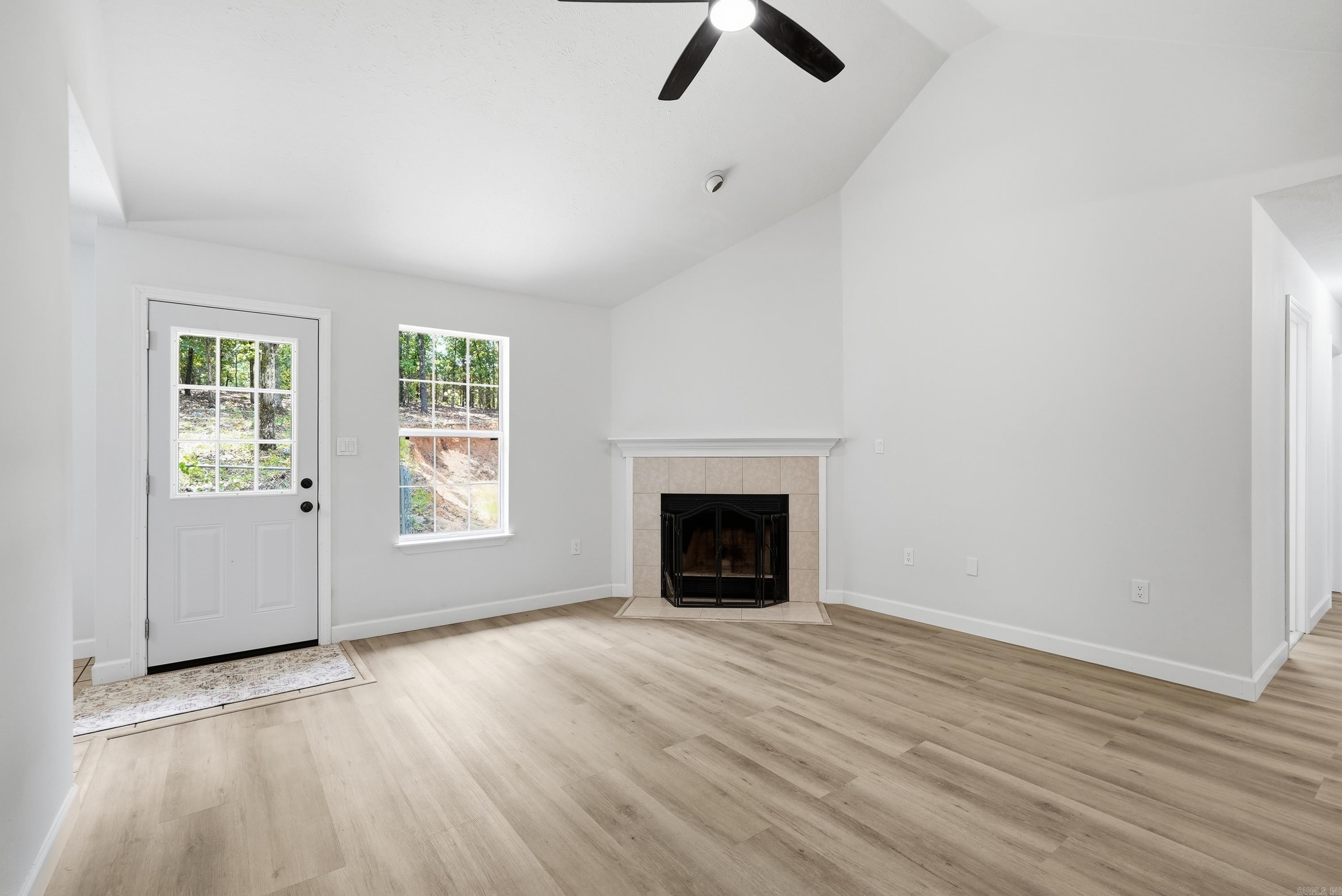 CHRISTINA VALLEY - Residential