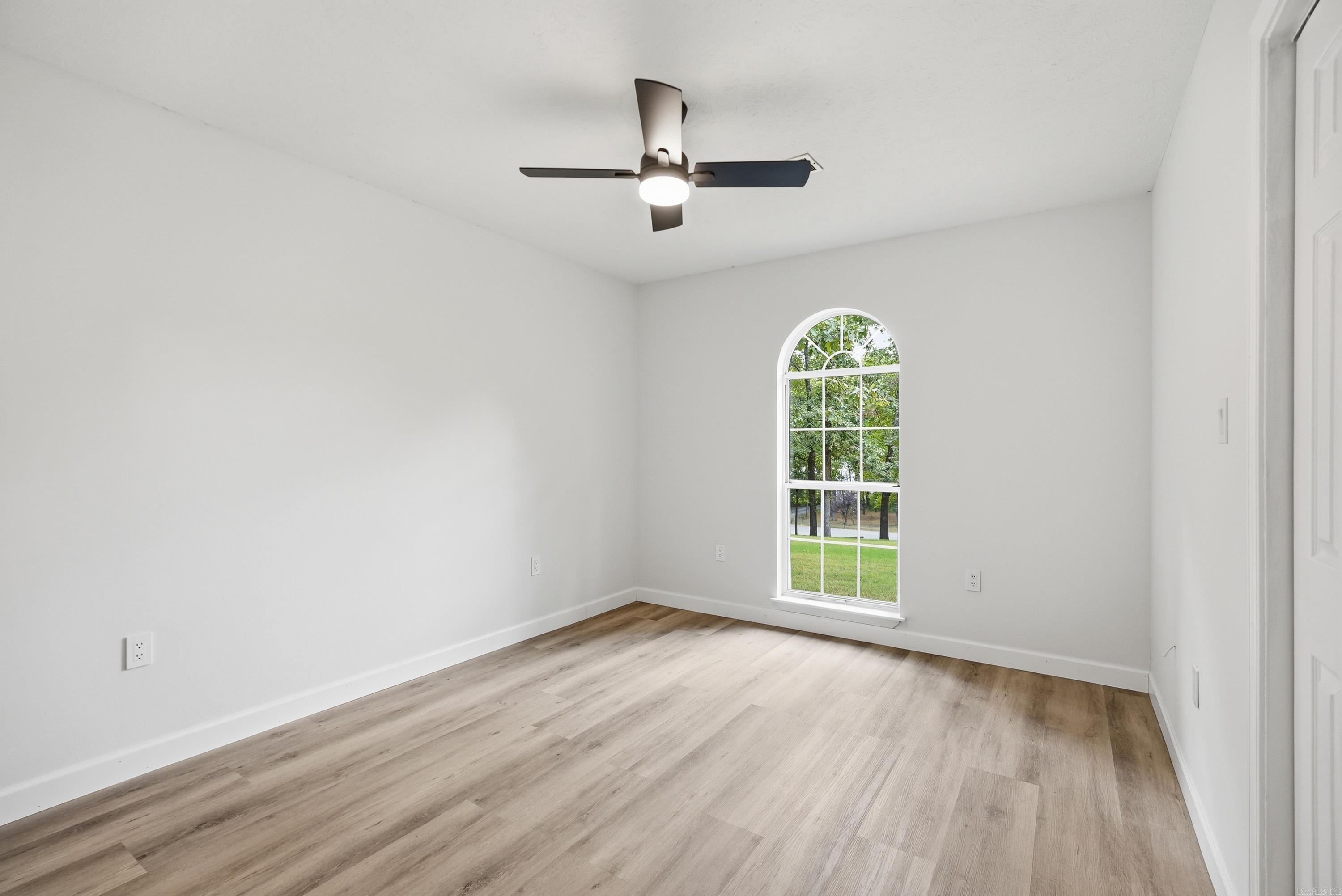 CHRISTINA VALLEY - Residential