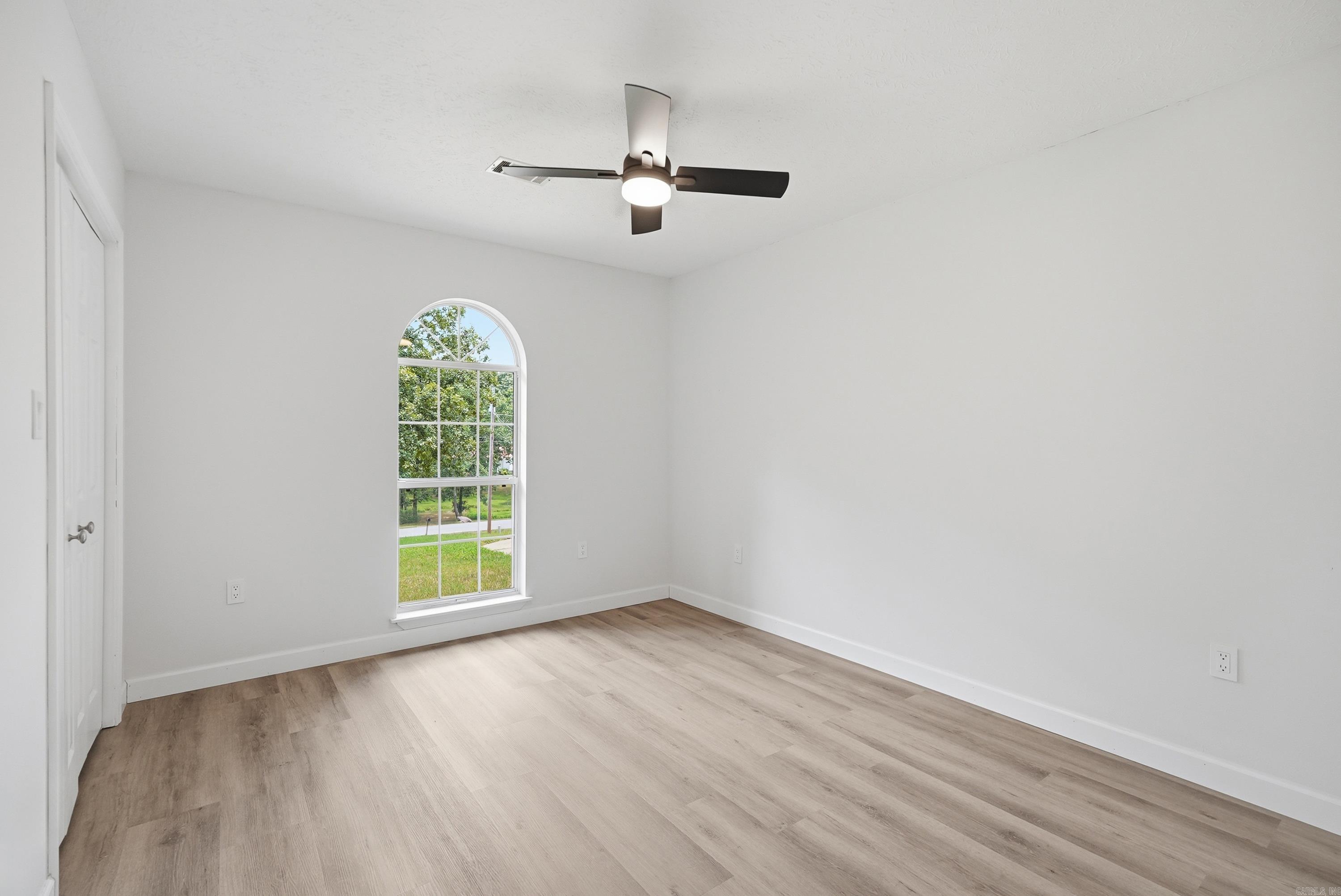 CHRISTINA VALLEY - Residential