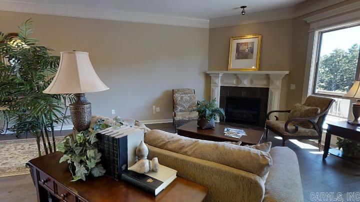 Majestic Pointe - Residential