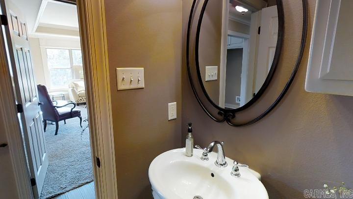 Majestic Pointe - Residential