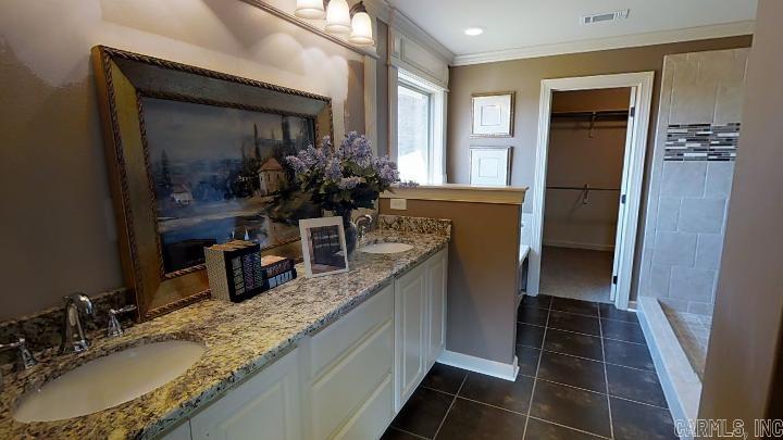 Majestic Pointe - Residential