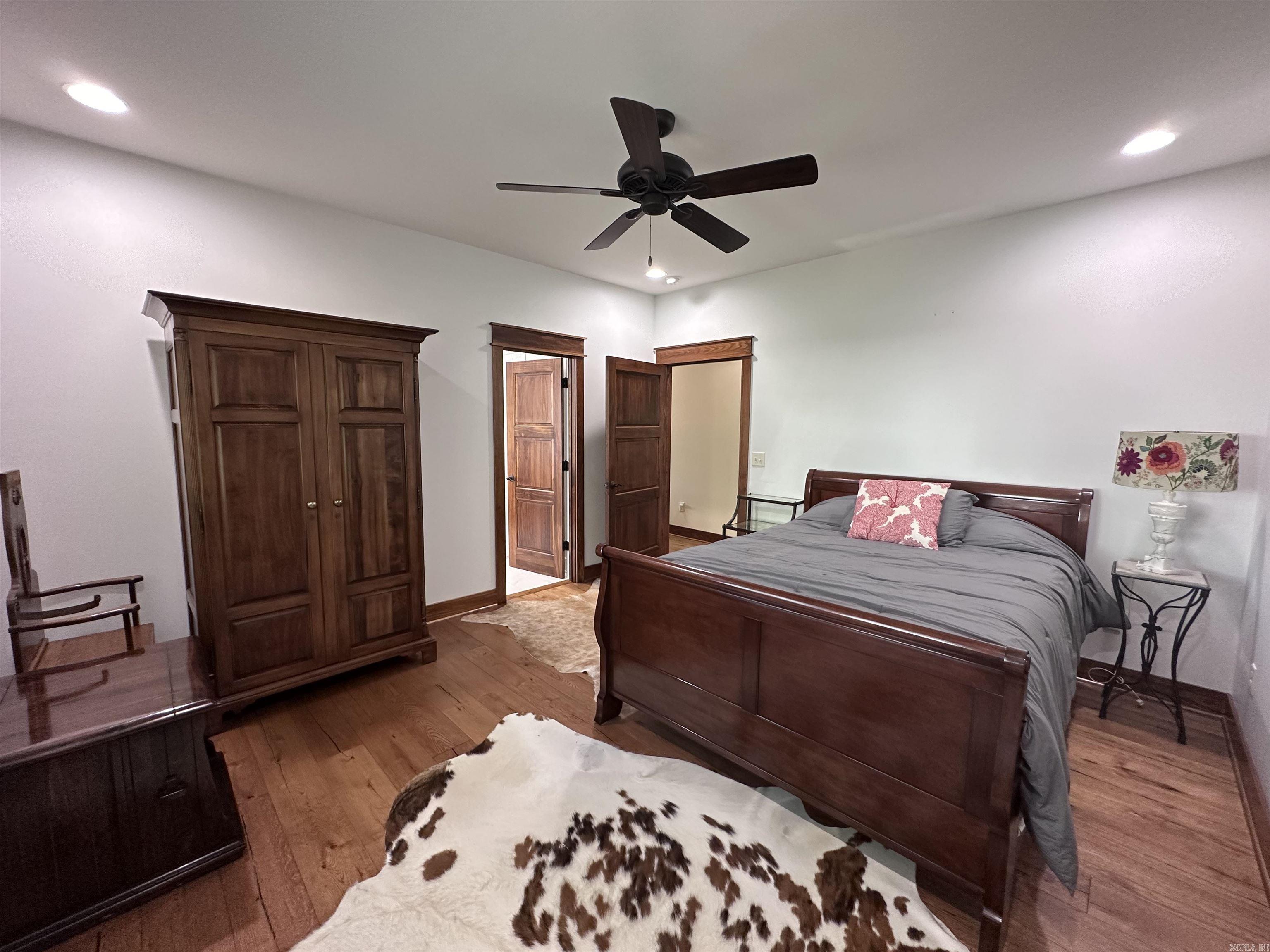 BELMONT ACRES - LAKE - Residential