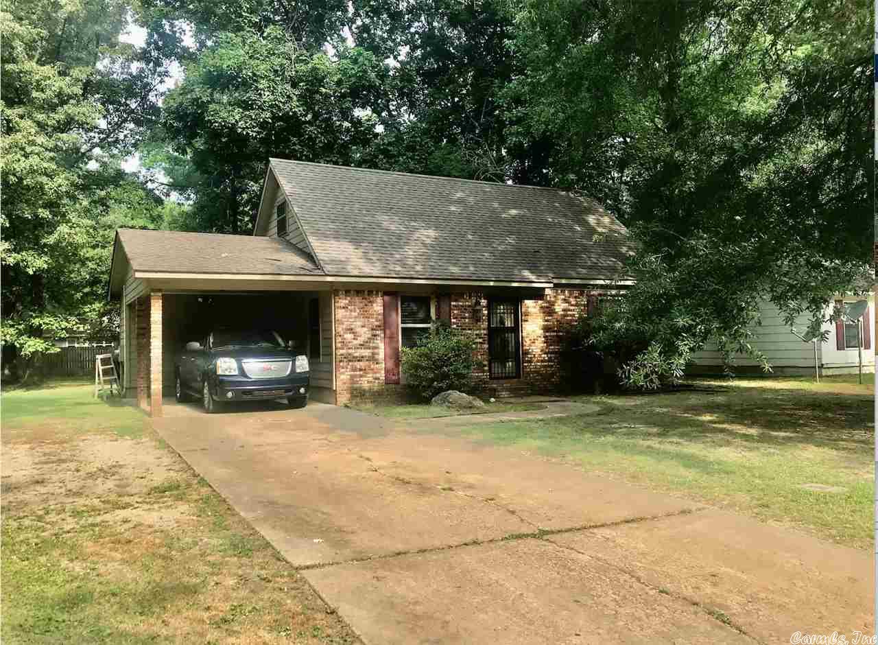 Great for first time home buyer or investor.