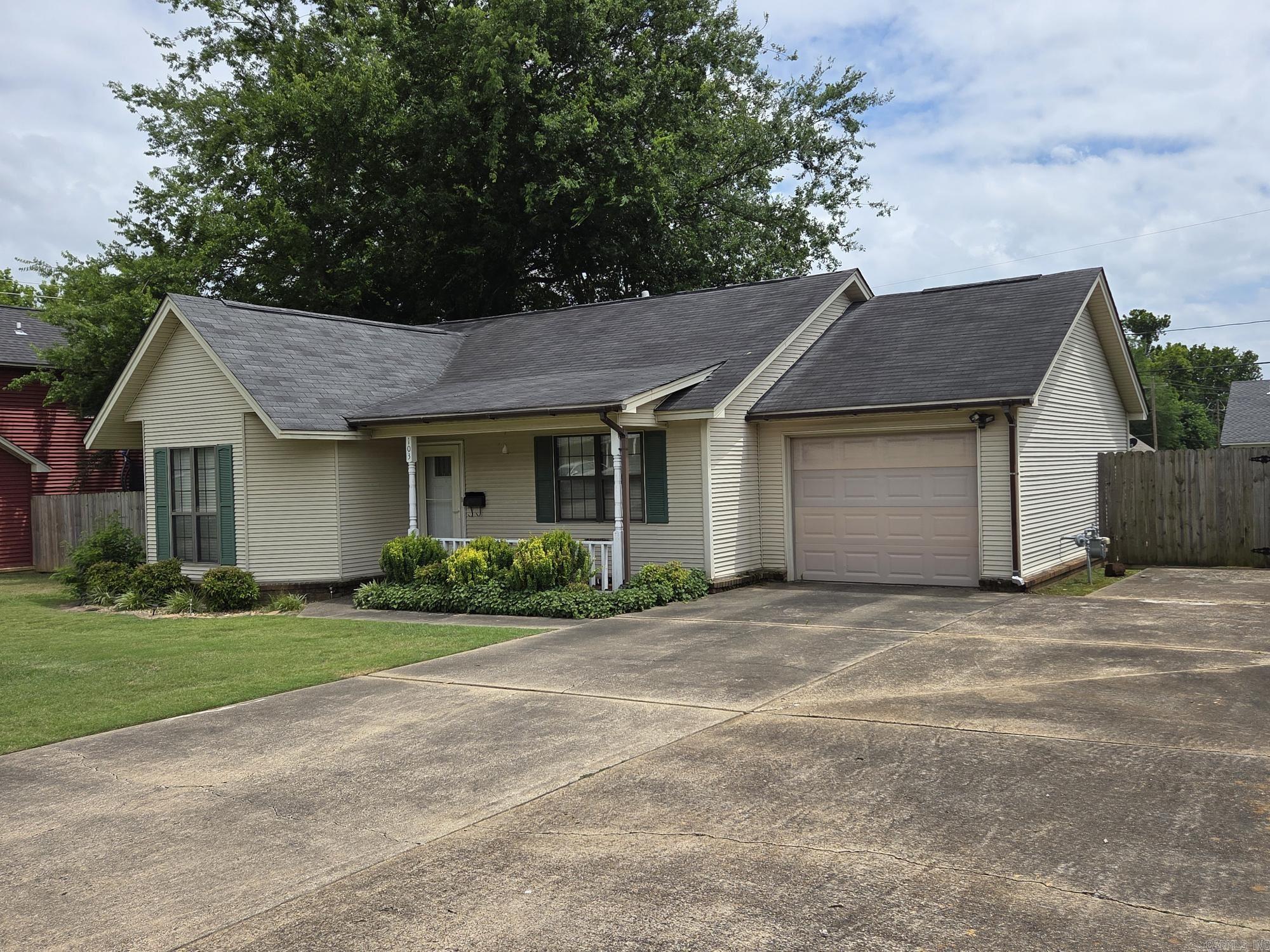 NORTHFIELD - Residential