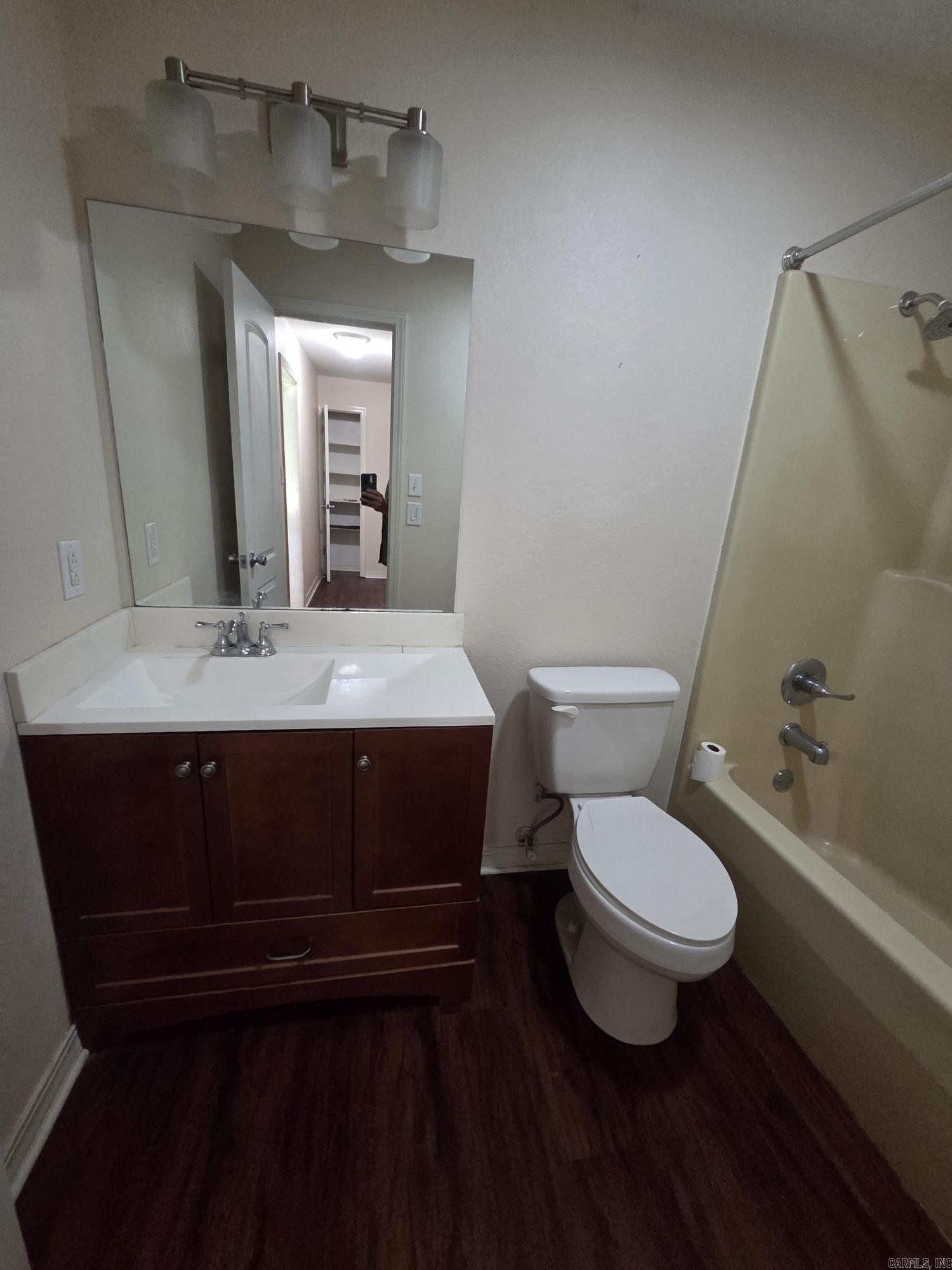 NORTHFIELD - Residential