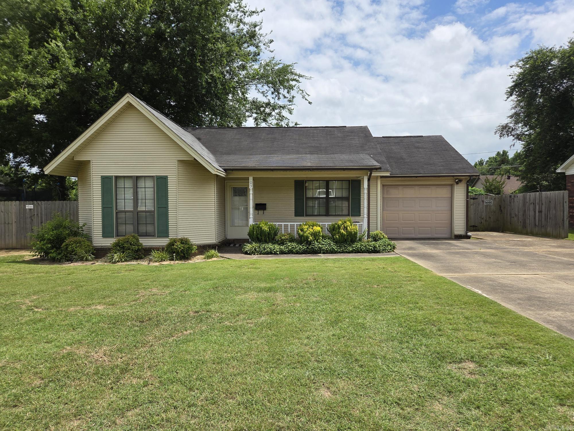 Nice 3-bedroom, 2 baths with one car garage & fenced in back yard.  Inside rooms of the house will be painted & it has vinyl plank & ceramic tile flooring. Granite countertop in the kitchen & refrigerator can stay. Laundry is off kitchen. Large storage building & concrete patio in the backyard. Located on a dead-end street & low traffic. Water heater & HVAC are updated. Would make a nice stater home or investment property.