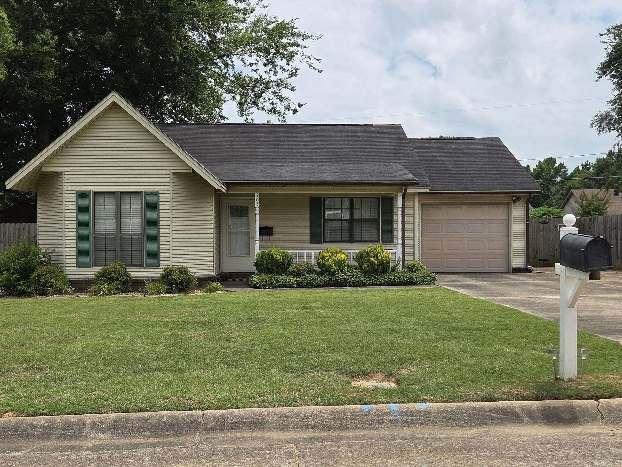 NORTHFIELD - Residential