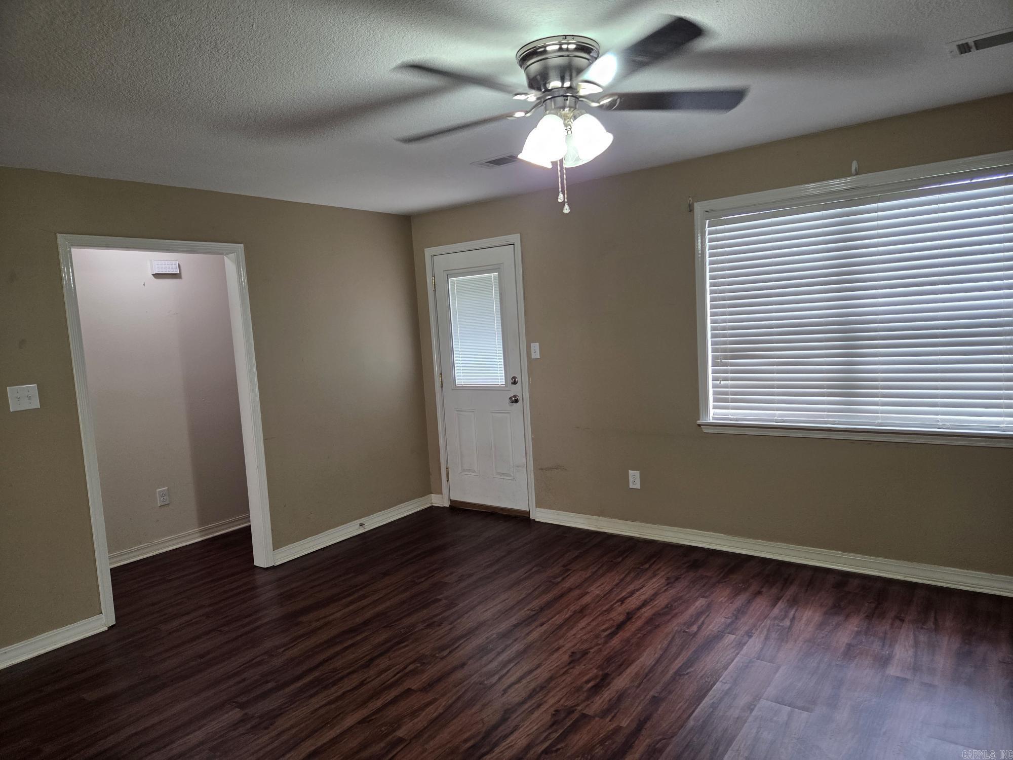NORTHFIELD - Residential