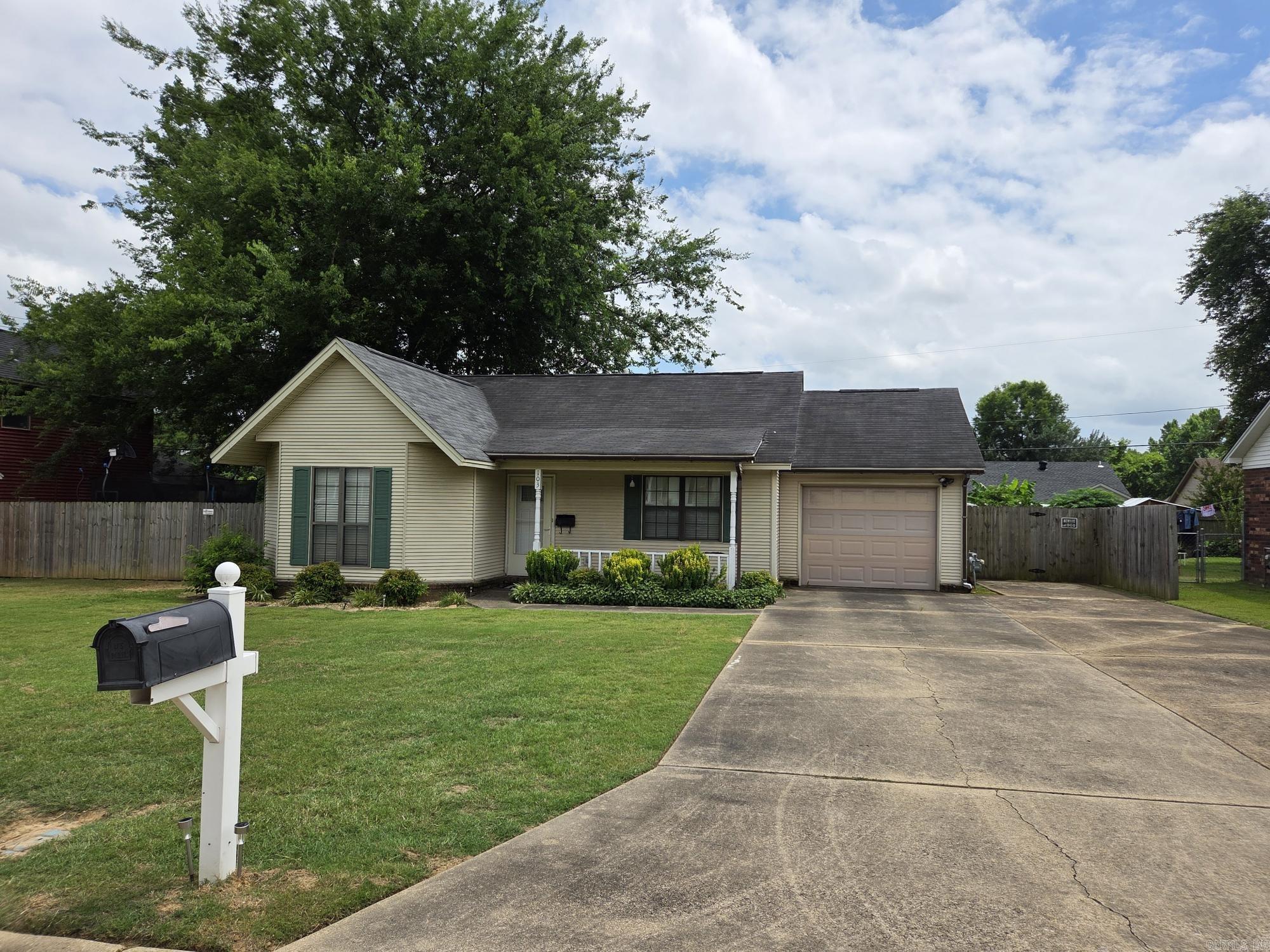 NORTHFIELD - Residential