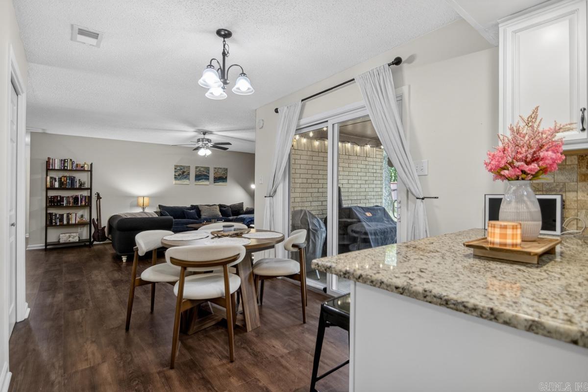 SPRINGHILL MANOR - Residential