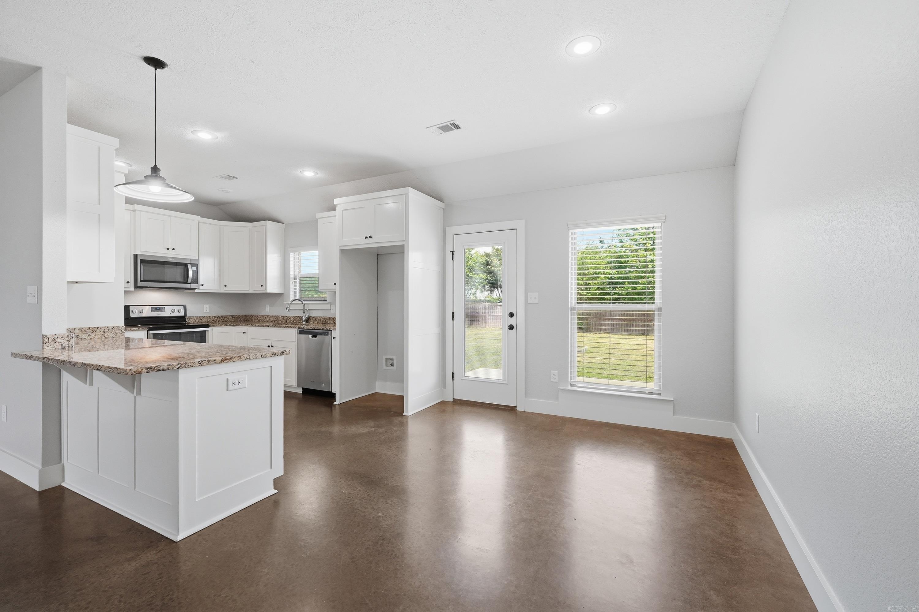 PARKWOOD MEADOWS - Residential