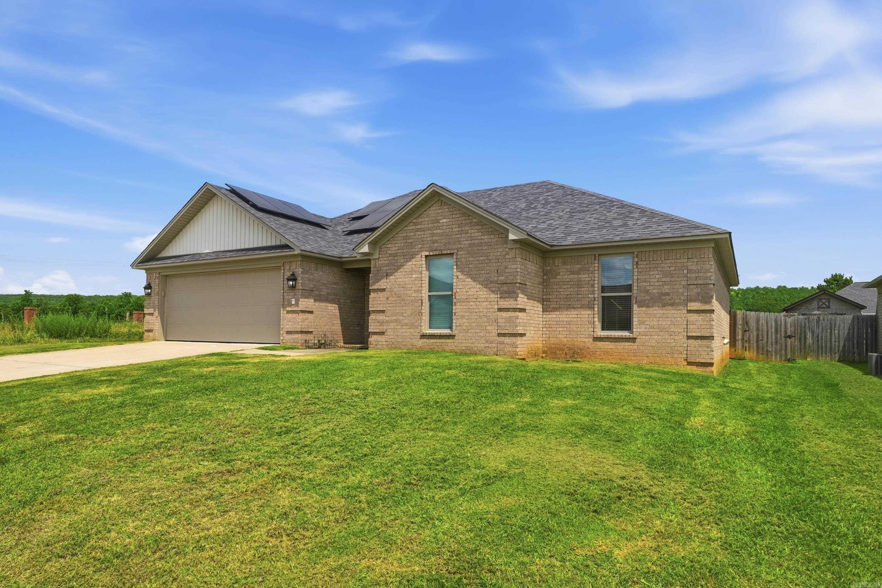 PARKWOOD MEADOWS - Residential
