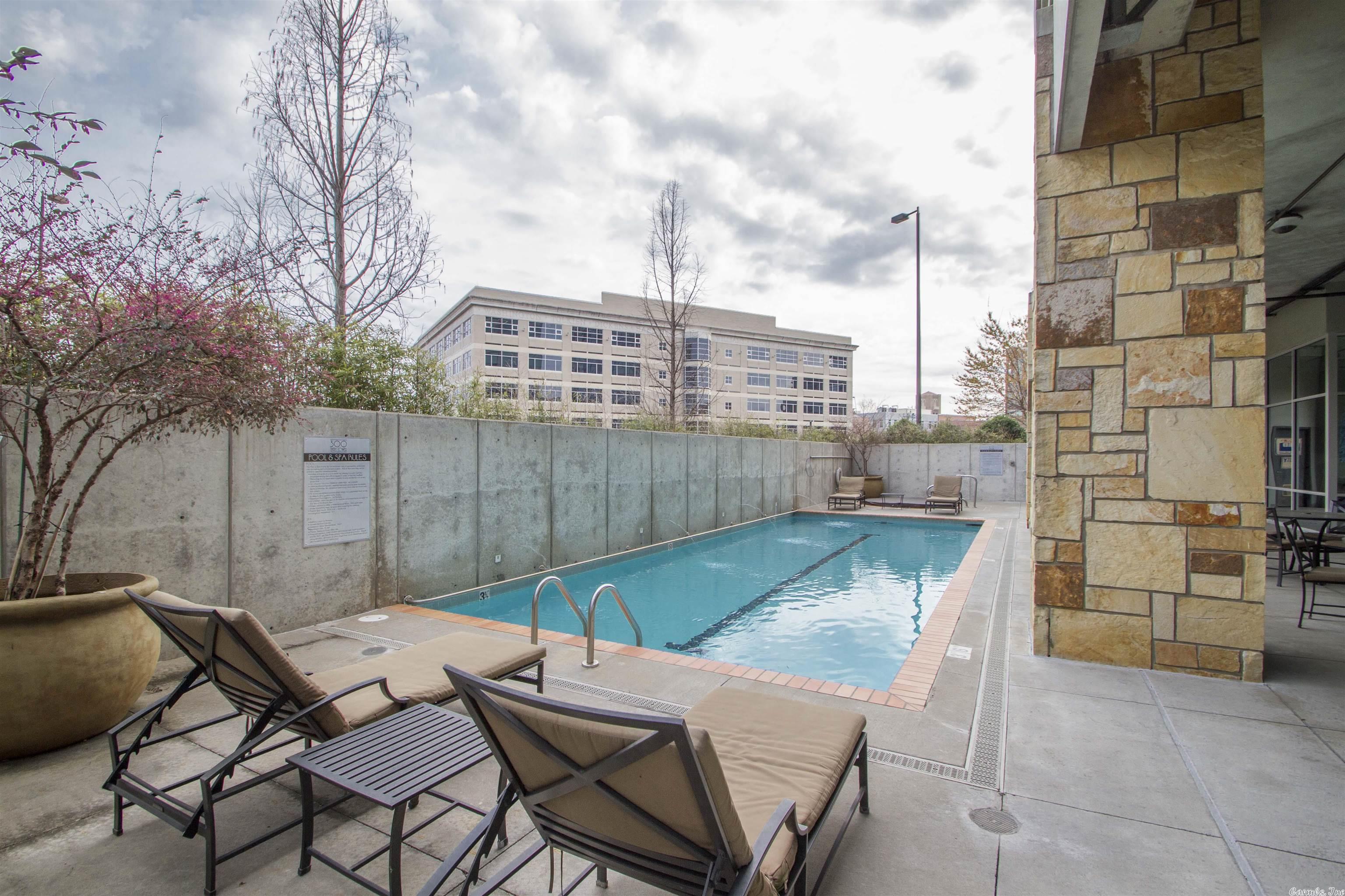 300 THIRD HPR - Residential