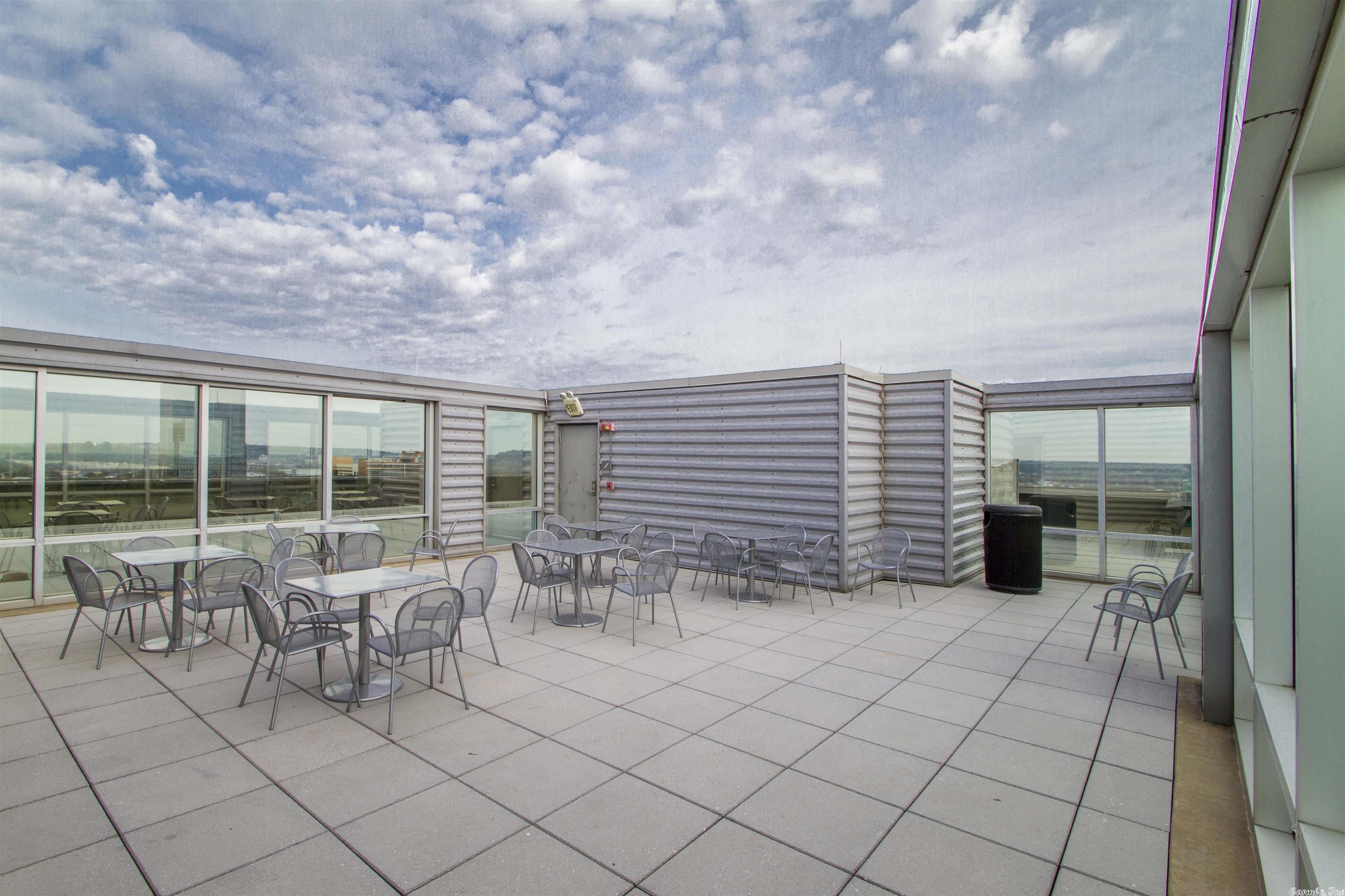 300 THIRD HPR - Residential