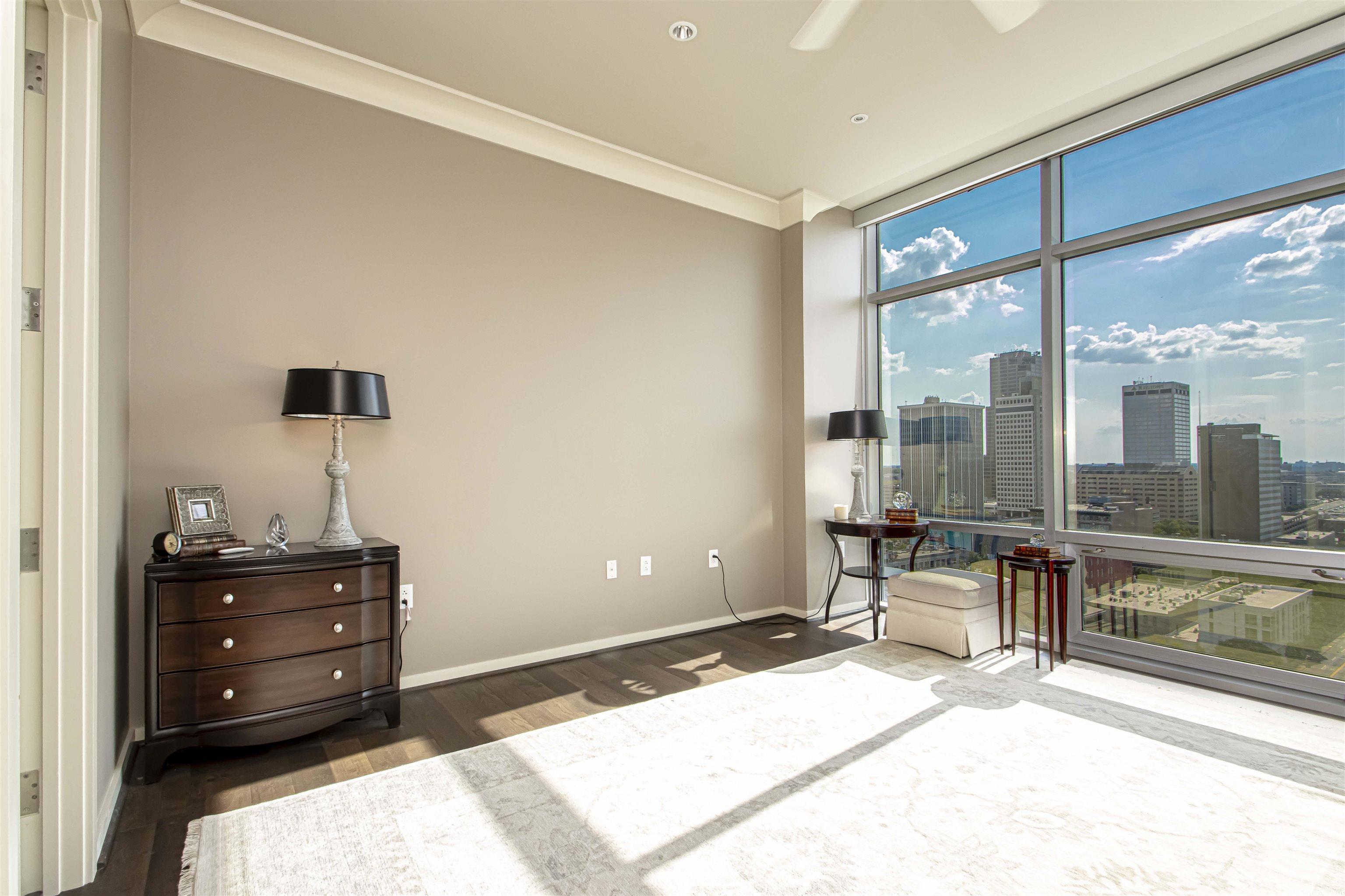 300 THIRD HPR - Residential
